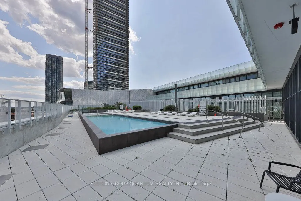 3900 Confederation Parkway, #4001
