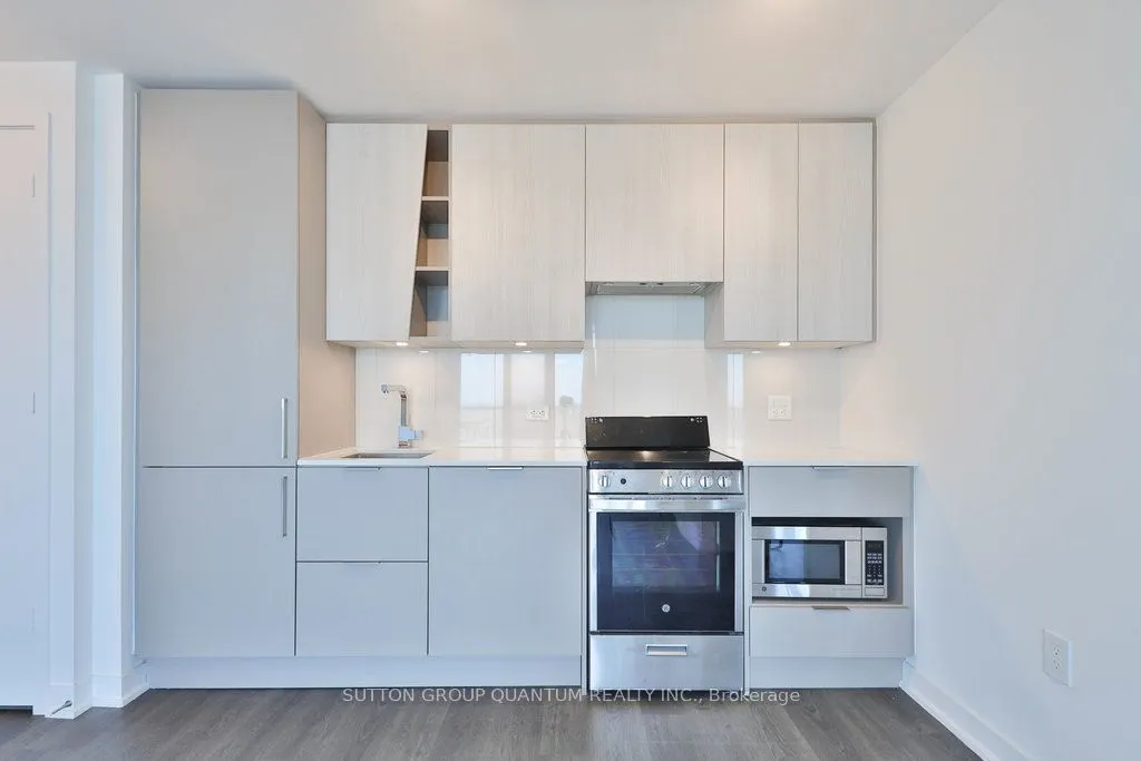 3900 Confederation Parkway, #4001