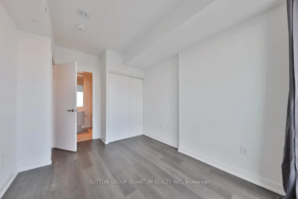 3900 Confederation Parkway, #4001
