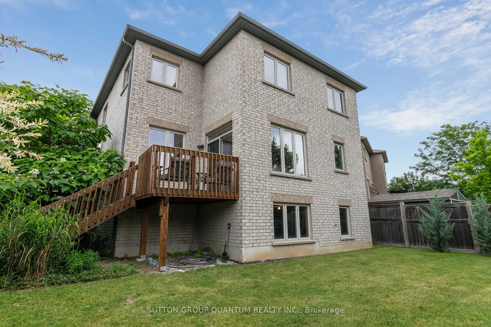 17 Island Grove