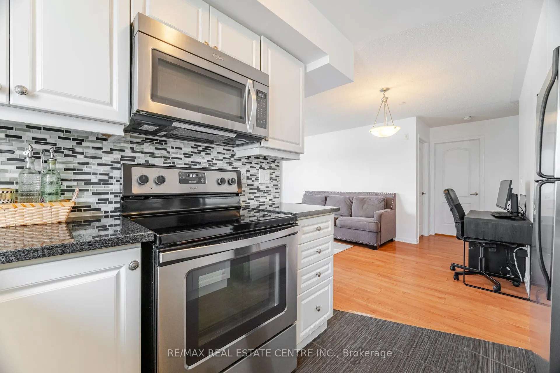 1005 Nadalin Heights, #203