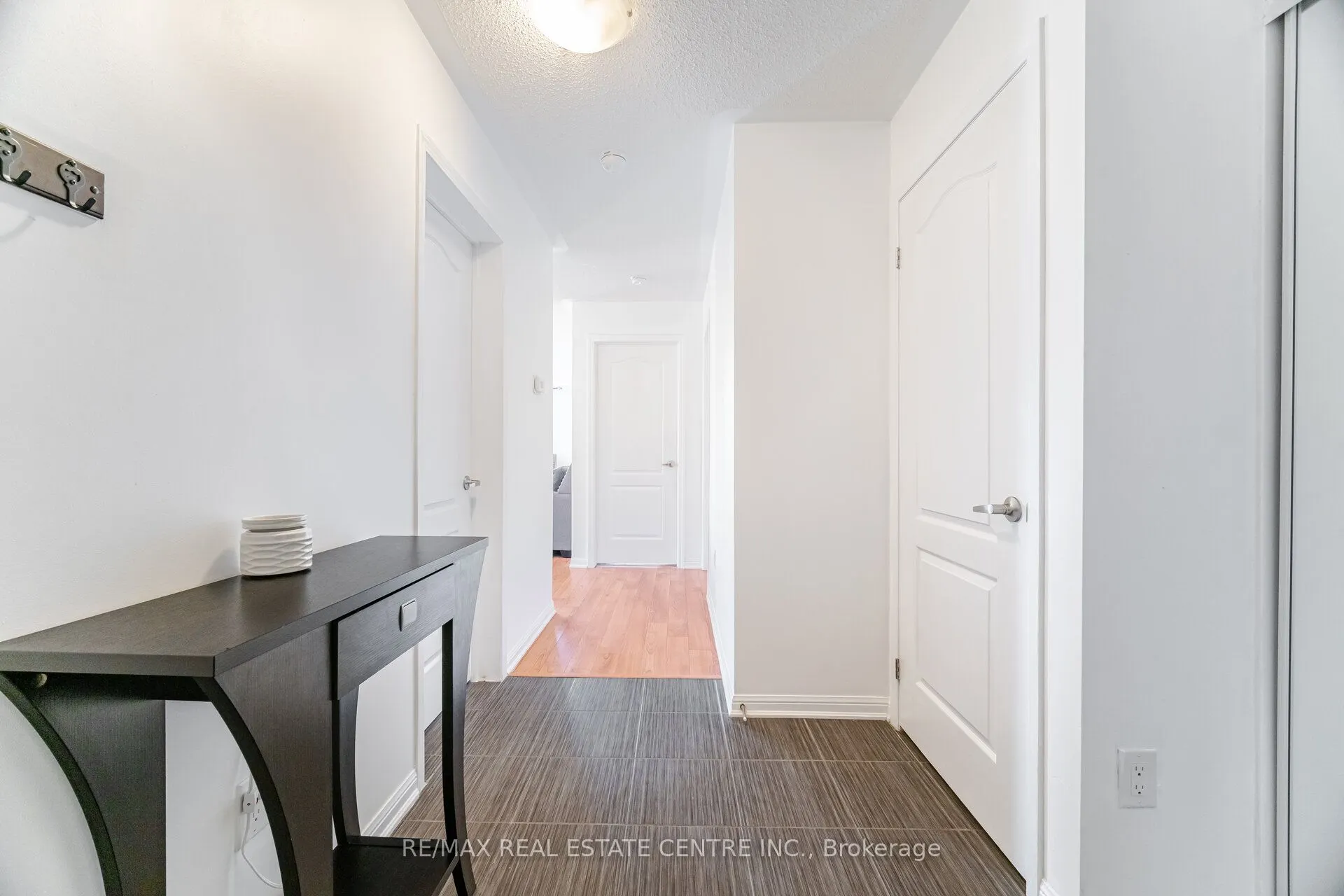 1005 Nadalin Heights, #203