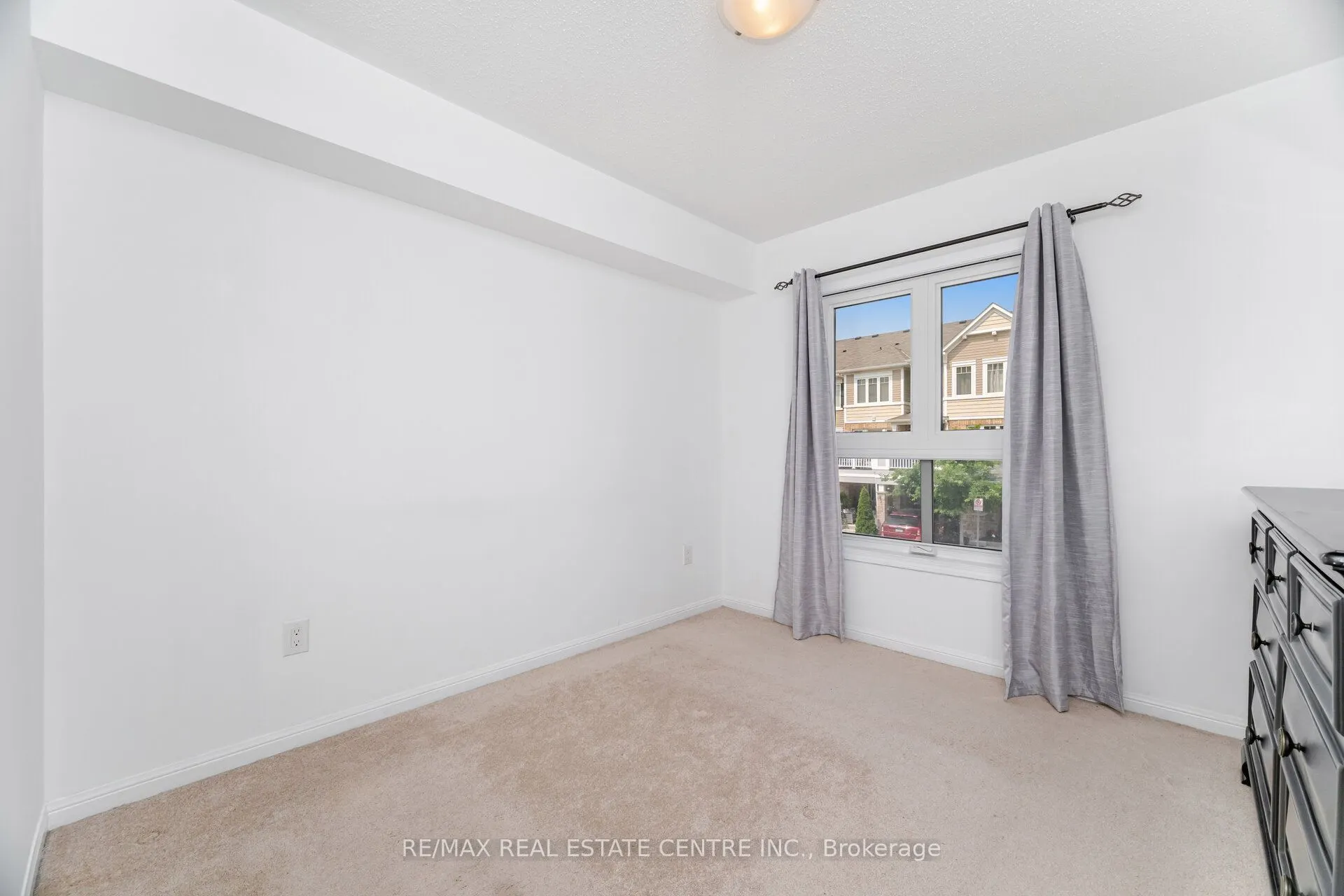 1005 Nadalin Heights, #203