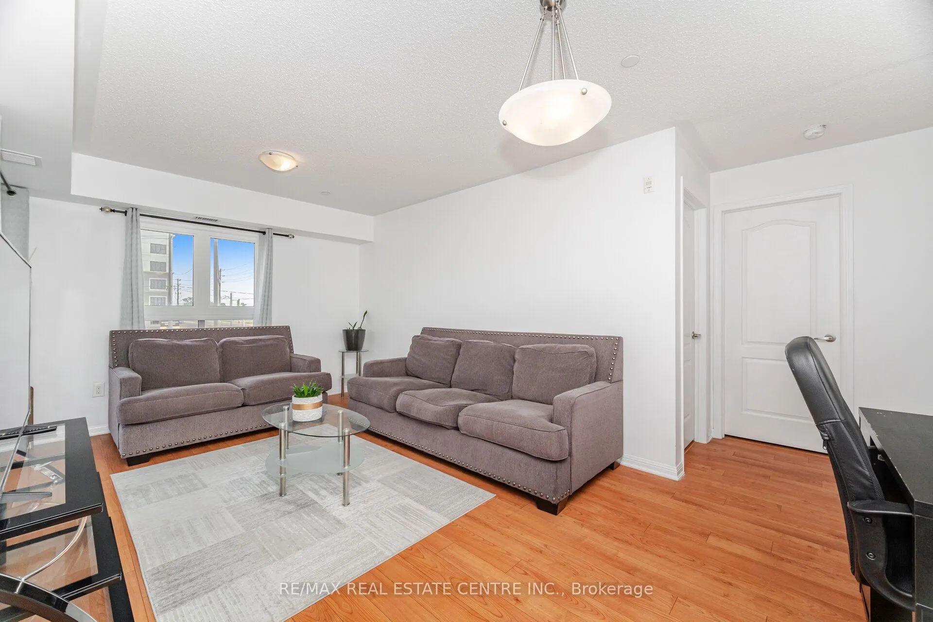 1005 Nadalin Heights, #203
