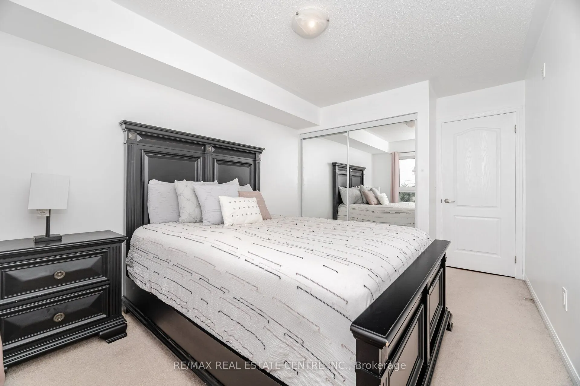 1005 Nadalin Heights, #203