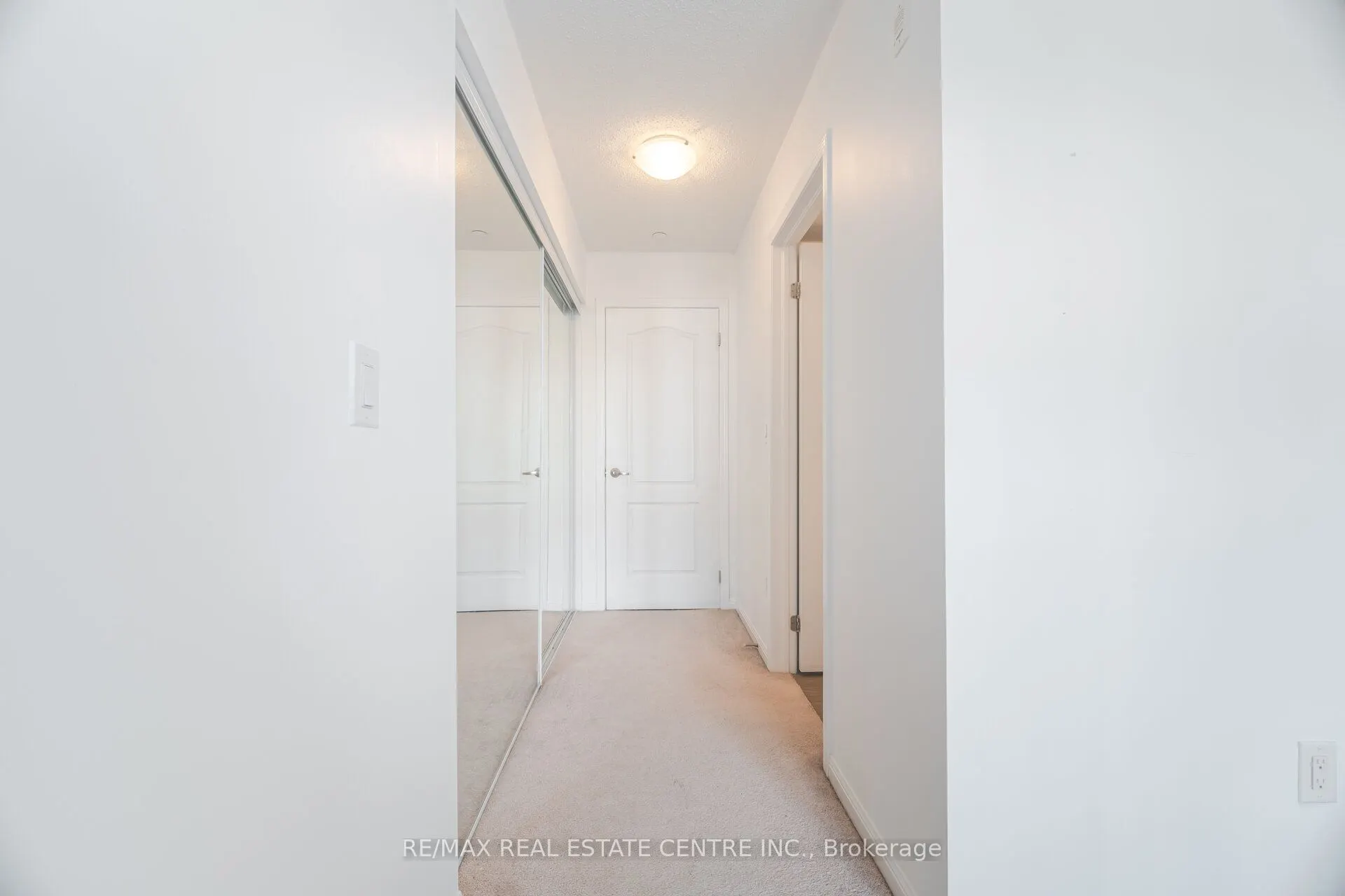1005 Nadalin Heights, #203