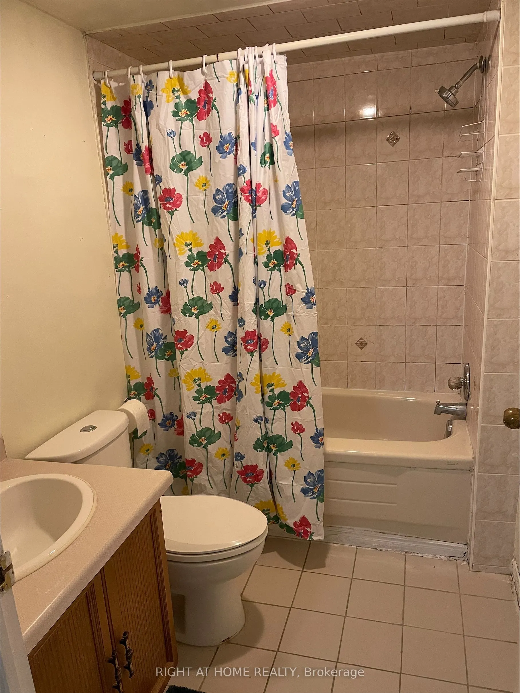 4055 Renfrew Crescent, #Basement