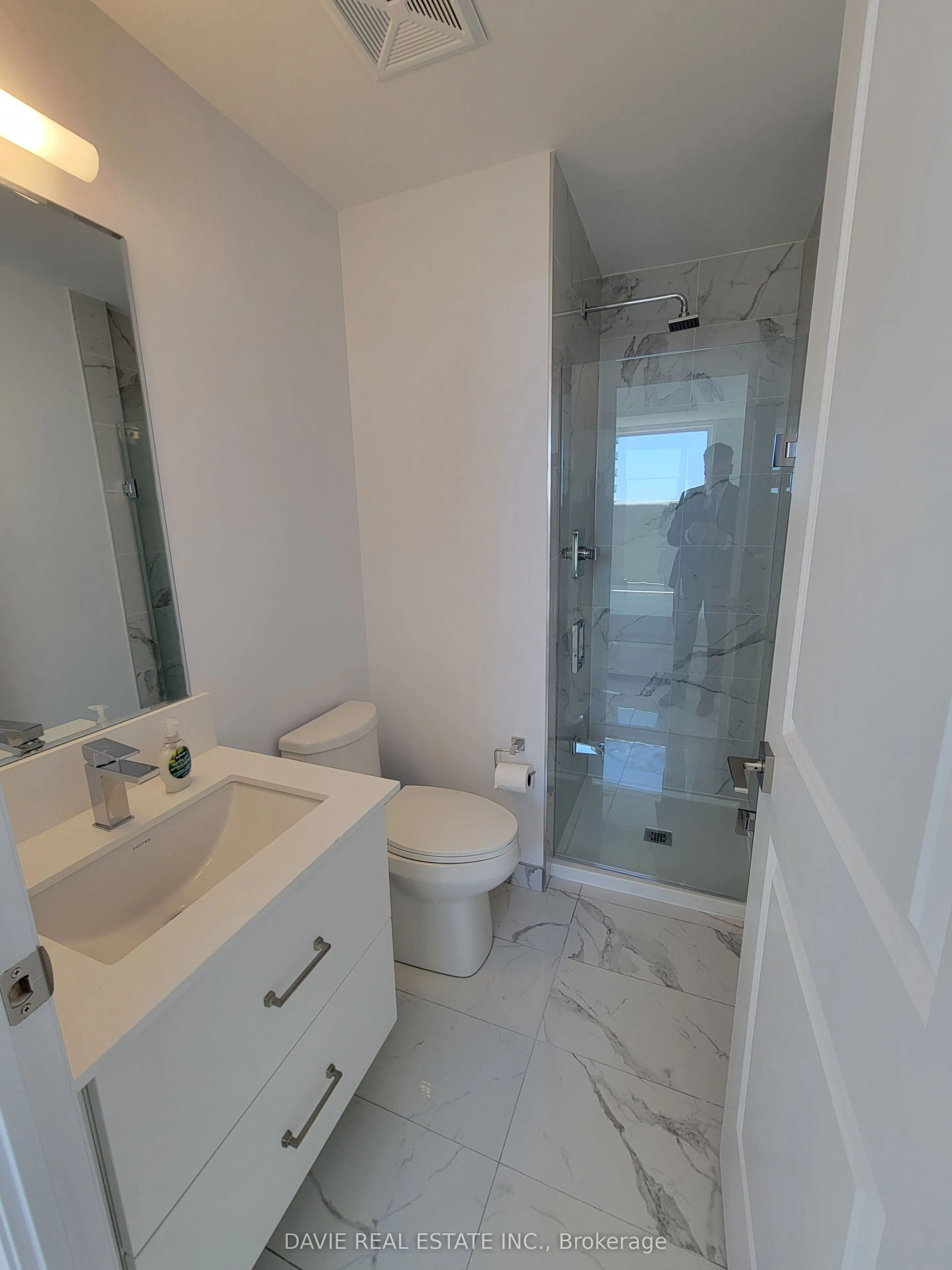 30 Elm Drive W, #1207