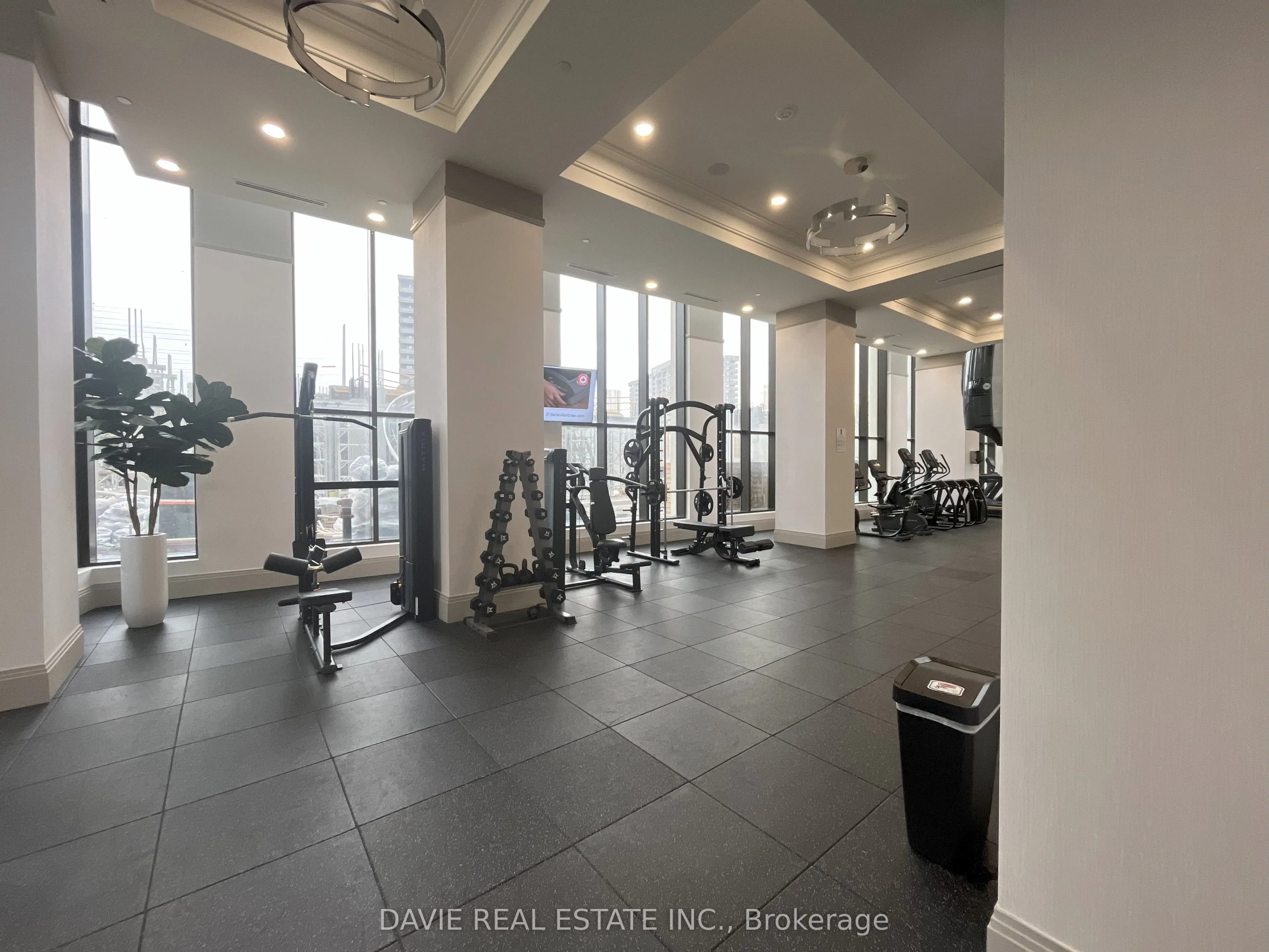 30 Elm Drive W, #1207