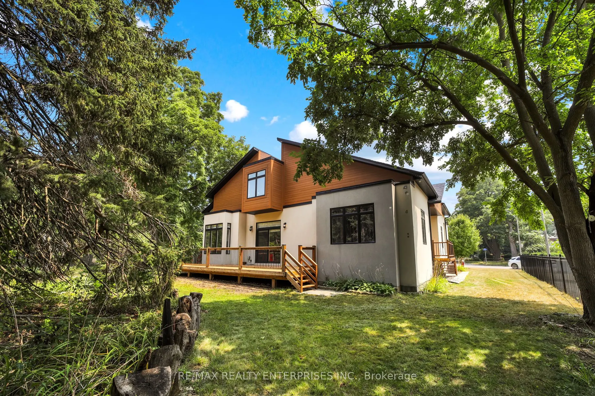 1233 Lorne Park Road, #Main Floor