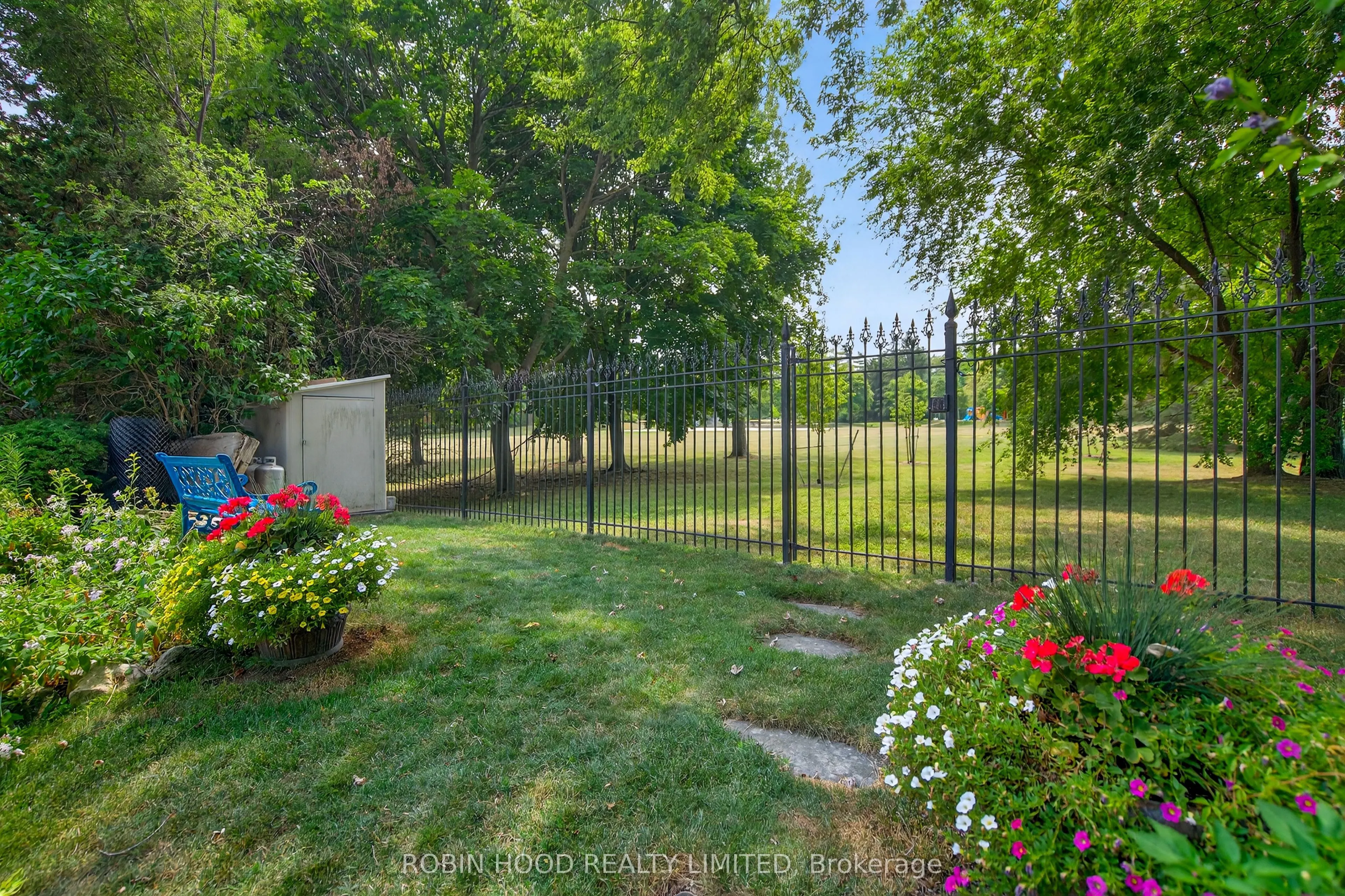 2460 Hammond Road