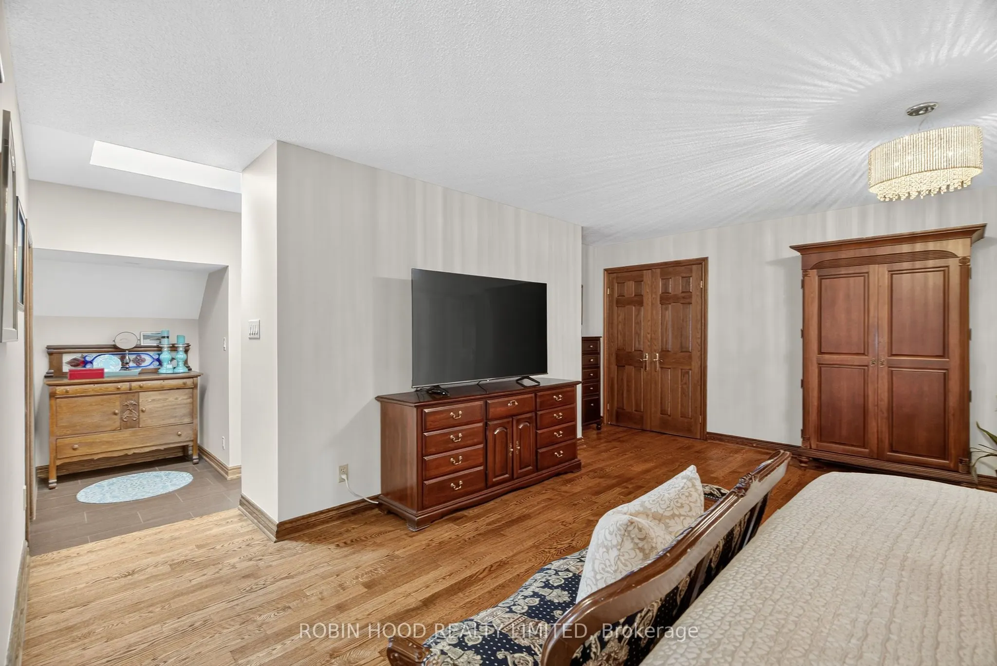 2460 Hammond Road