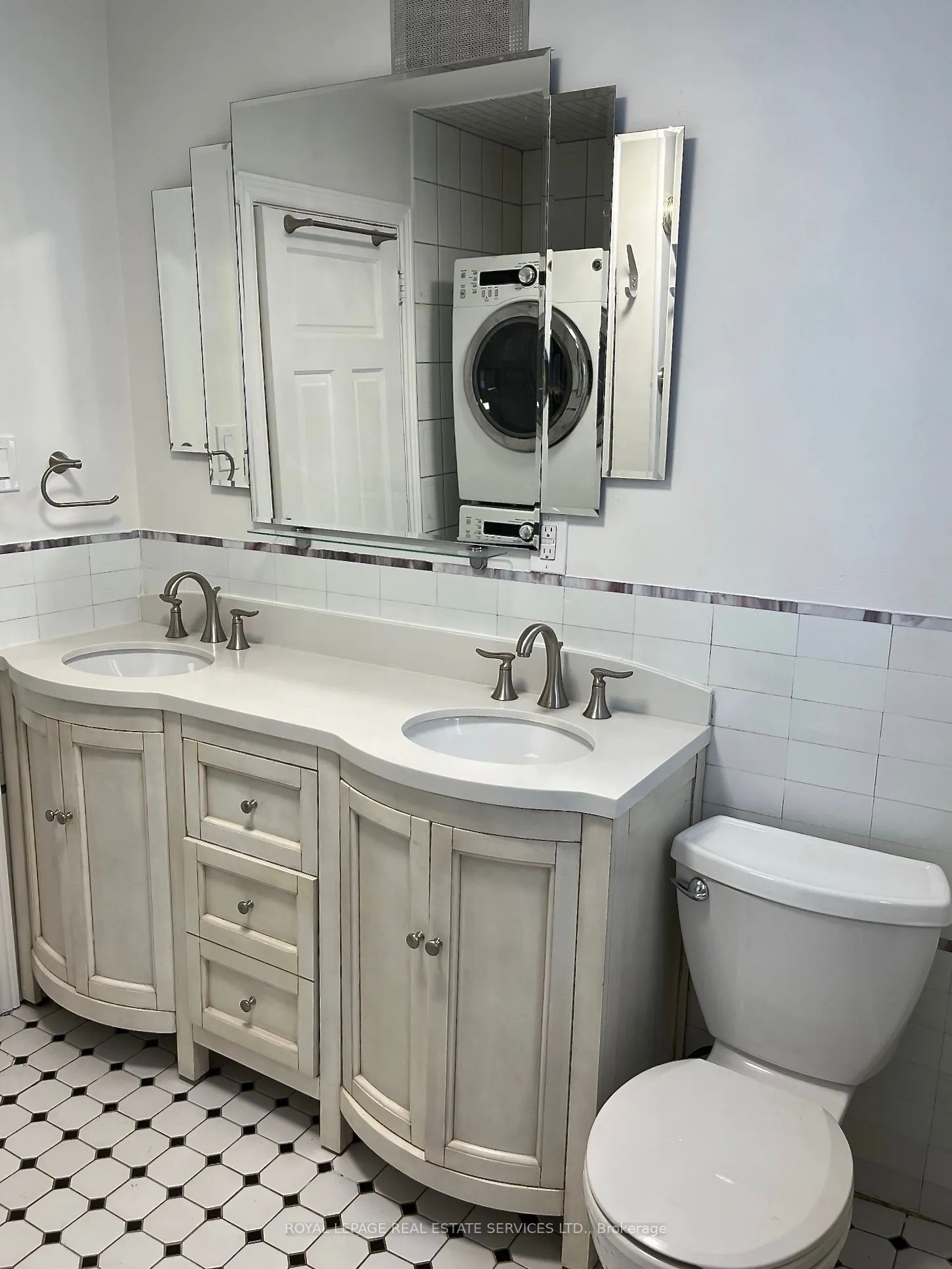 379 Parkside Drive, #1