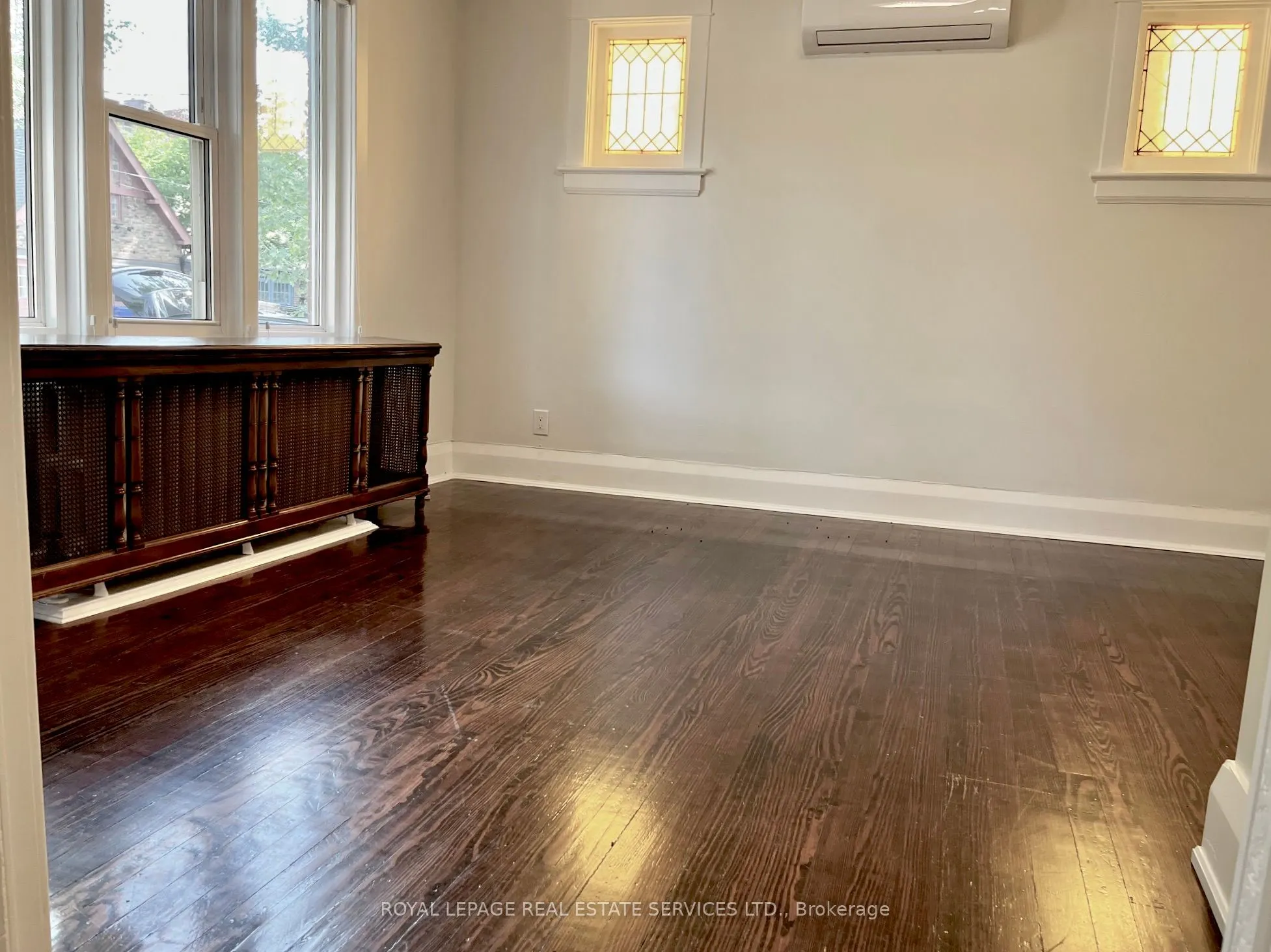 379 Parkside Drive, #1