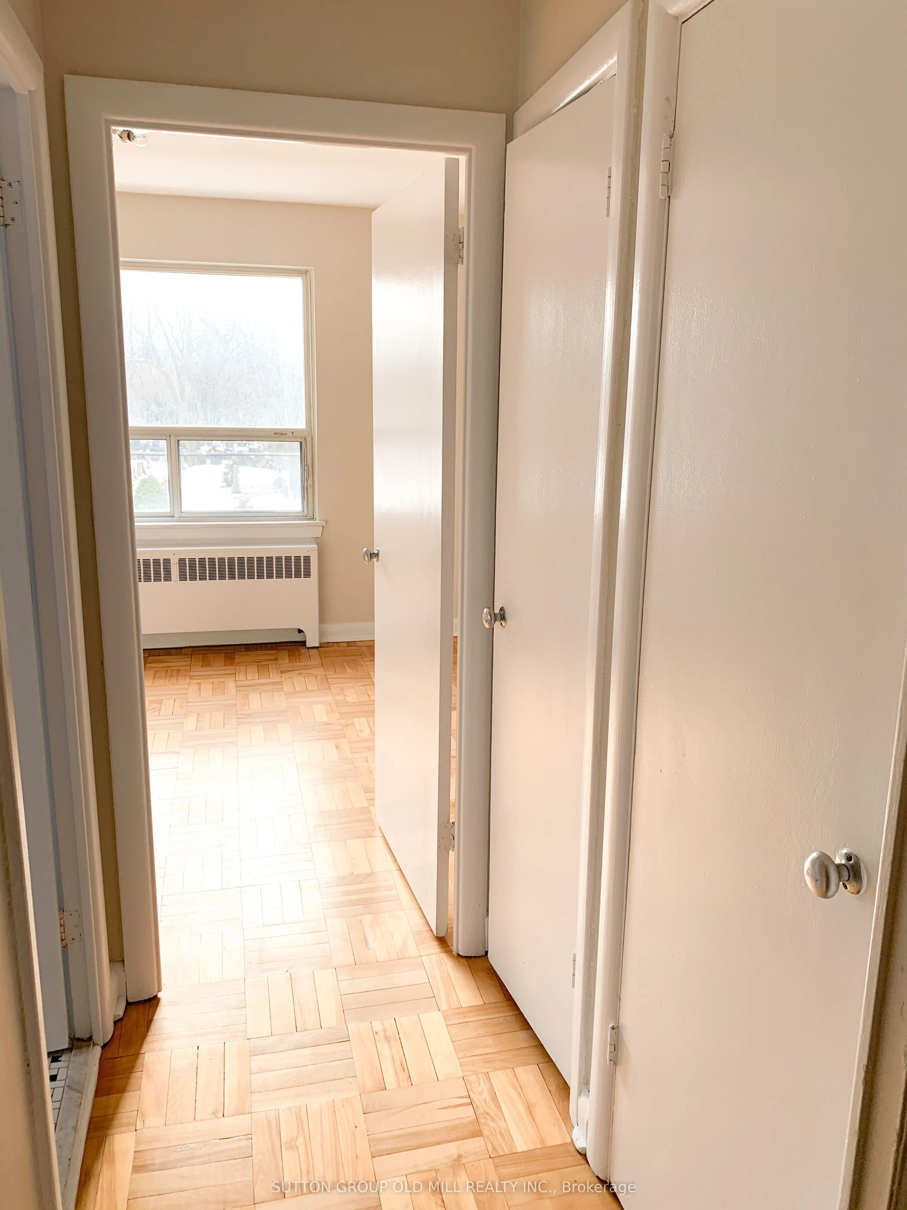 2846 Bloor Street W, #7
