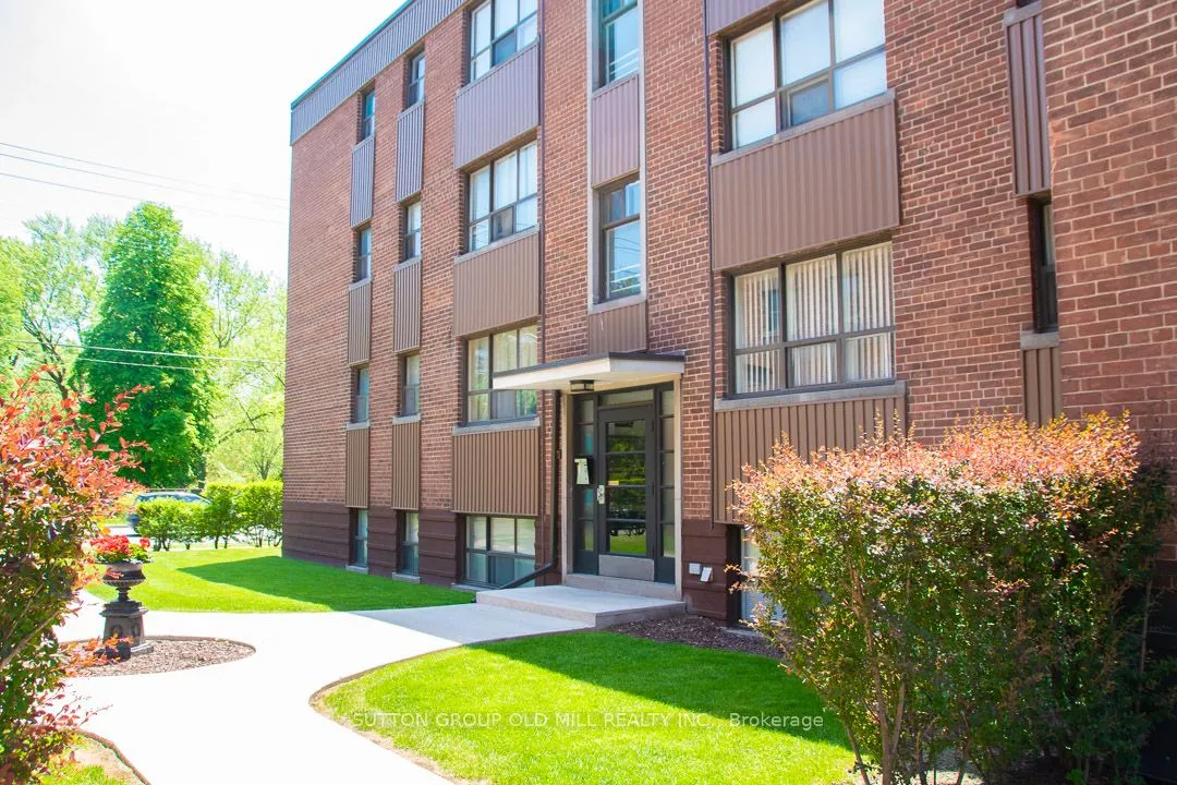 2846 Bloor Street W, #7