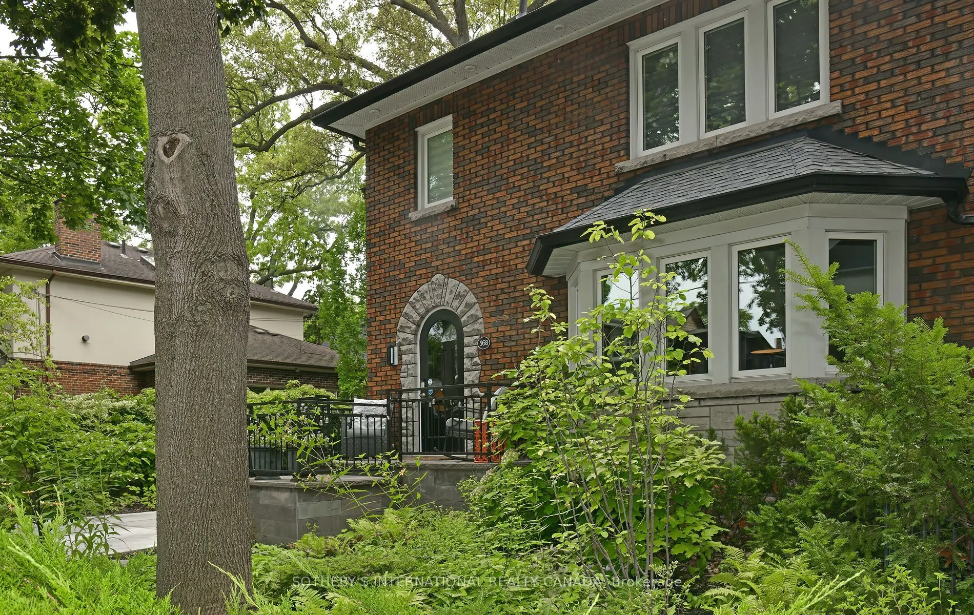 568 Windermere Avenue