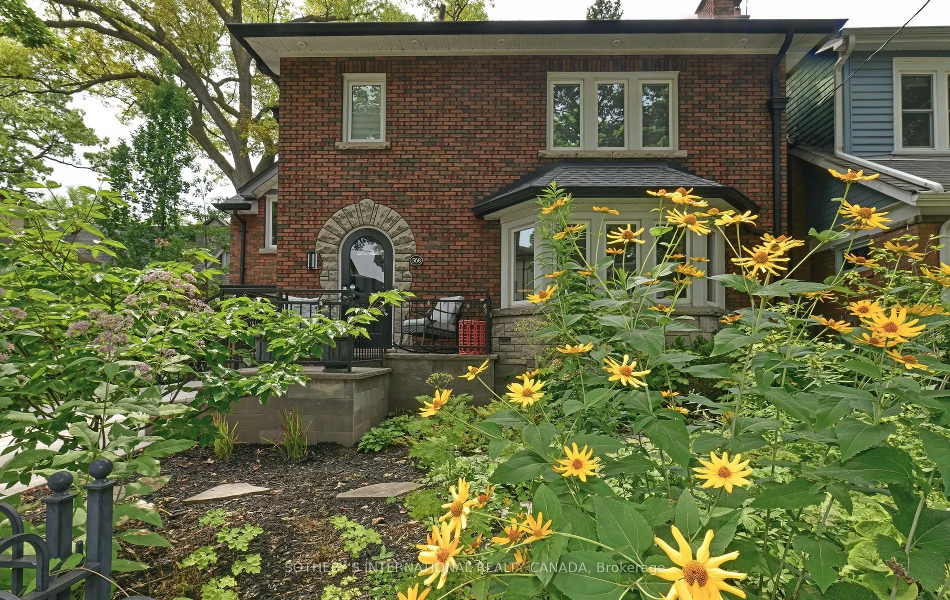 568 Windermere Avenue