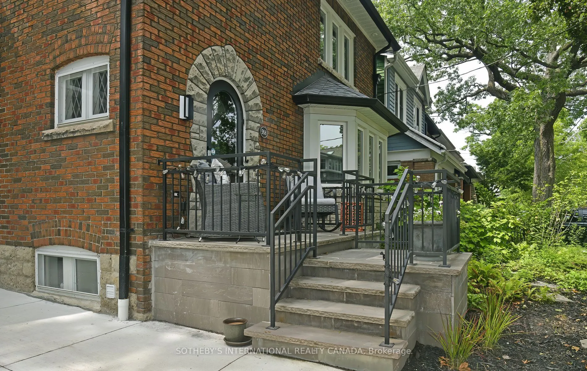 568 Windermere Avenue
