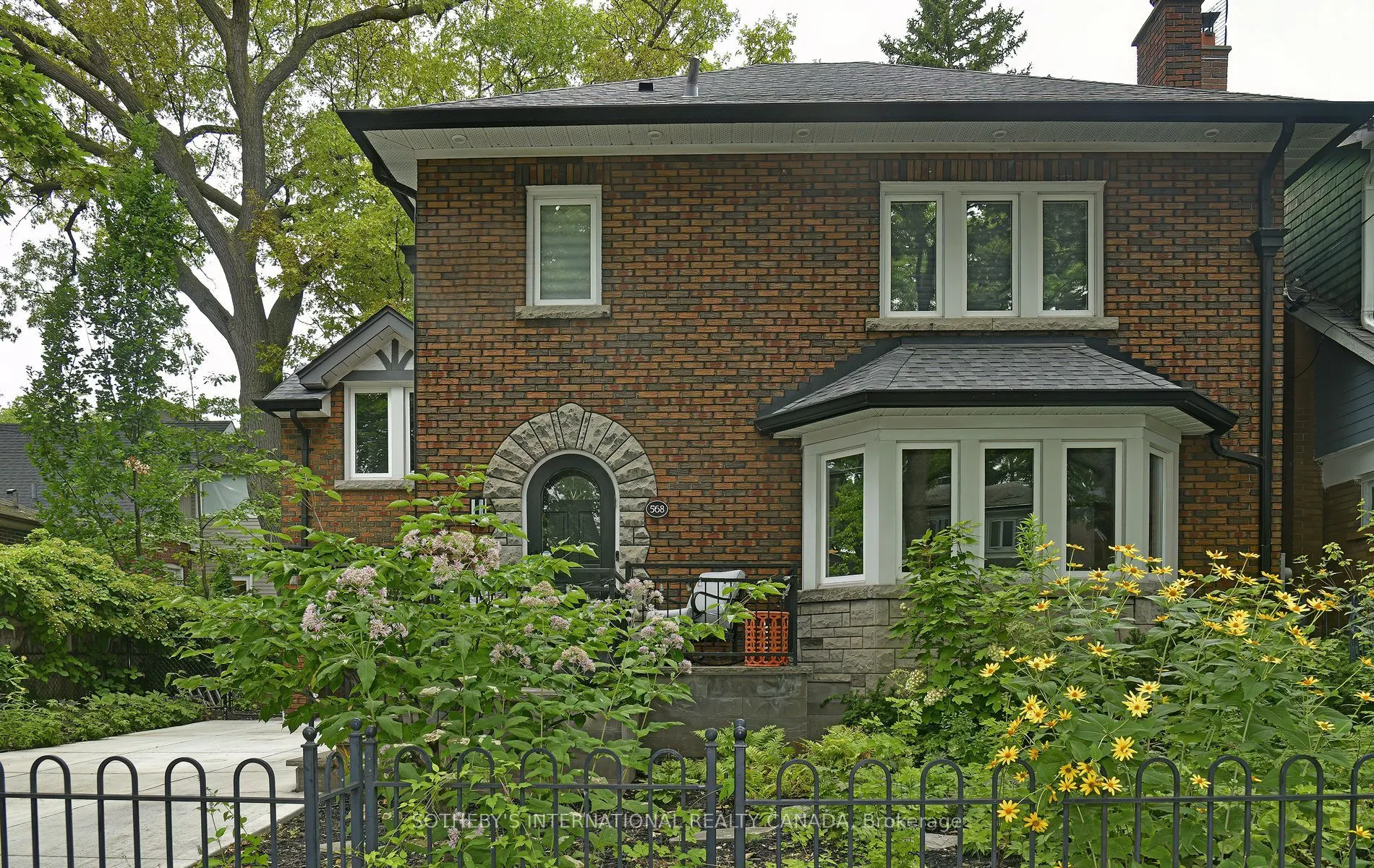 568 Windermere Avenue
