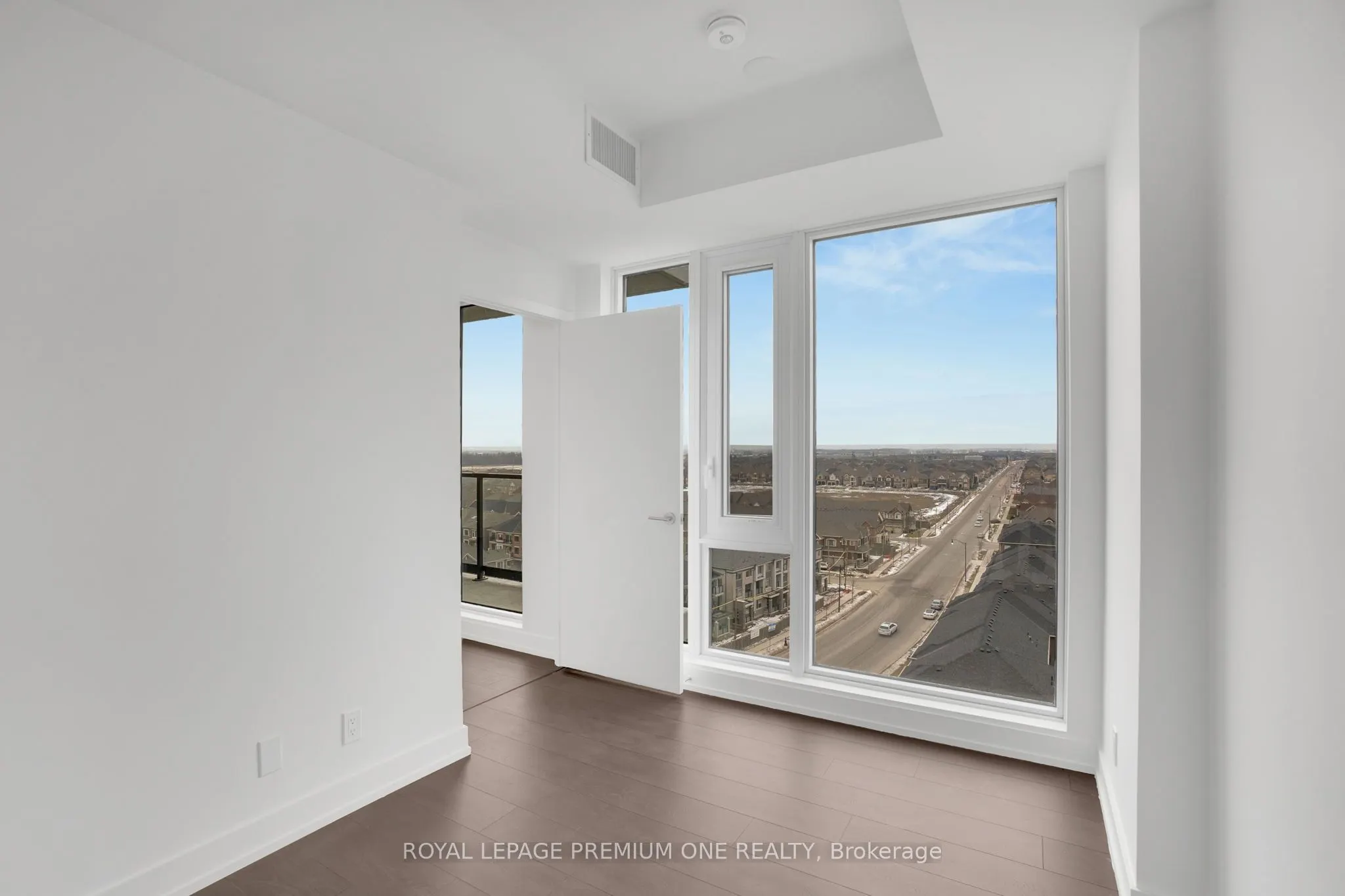 225 Veterans Drive, #1011