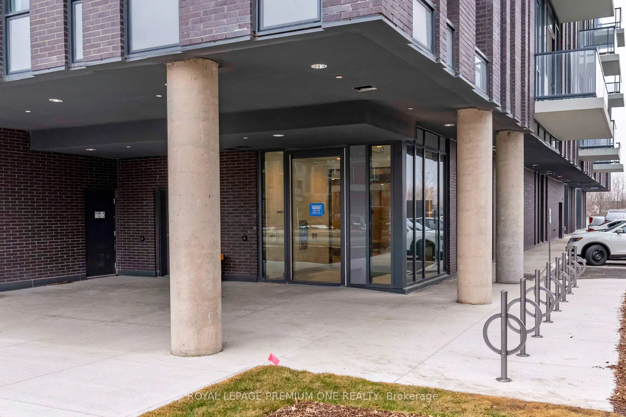 225 Veterans Drive, #1011