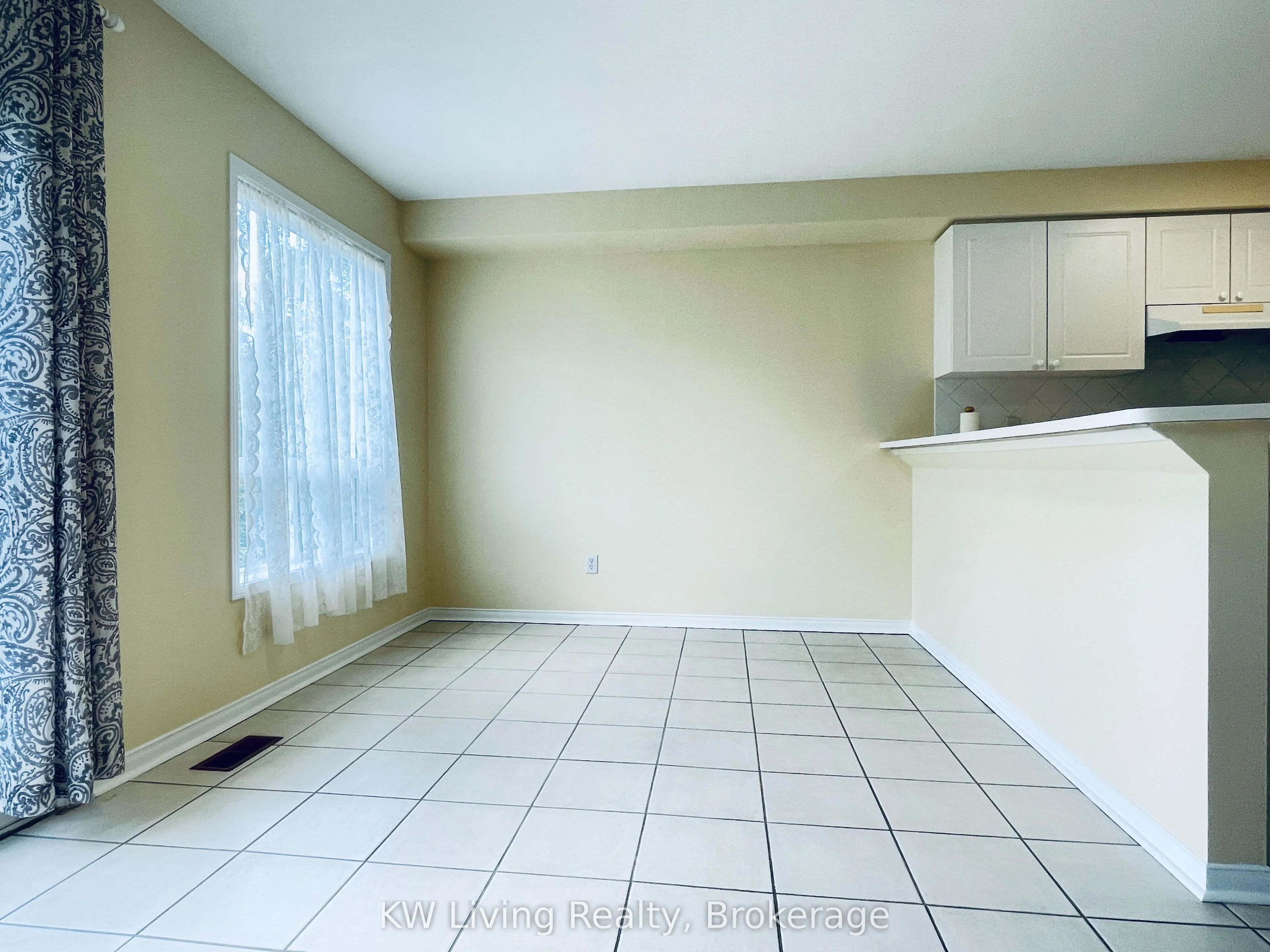 5055 Heatherleigh Avenue, #6