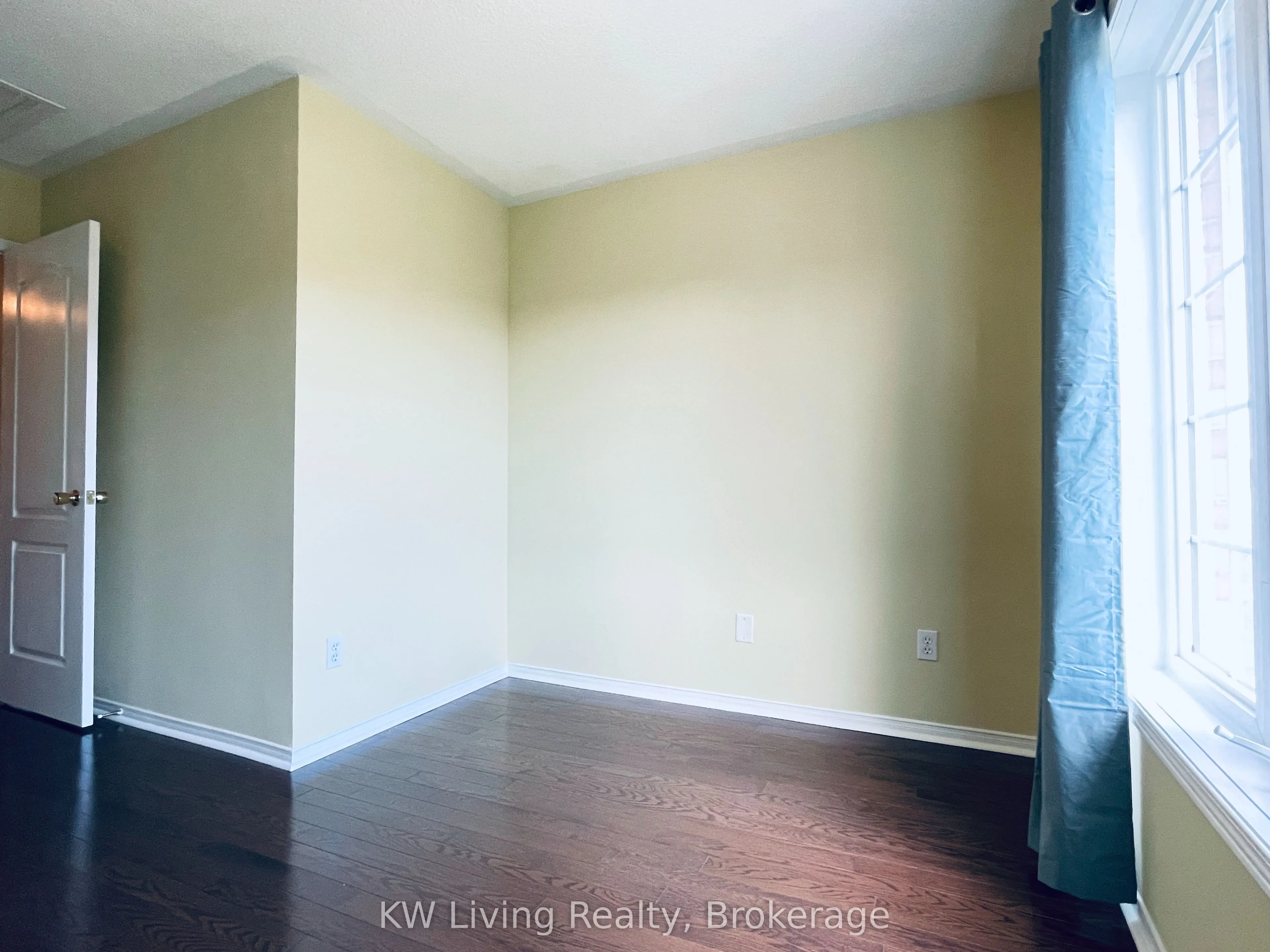 5055 Heatherleigh Avenue, #6