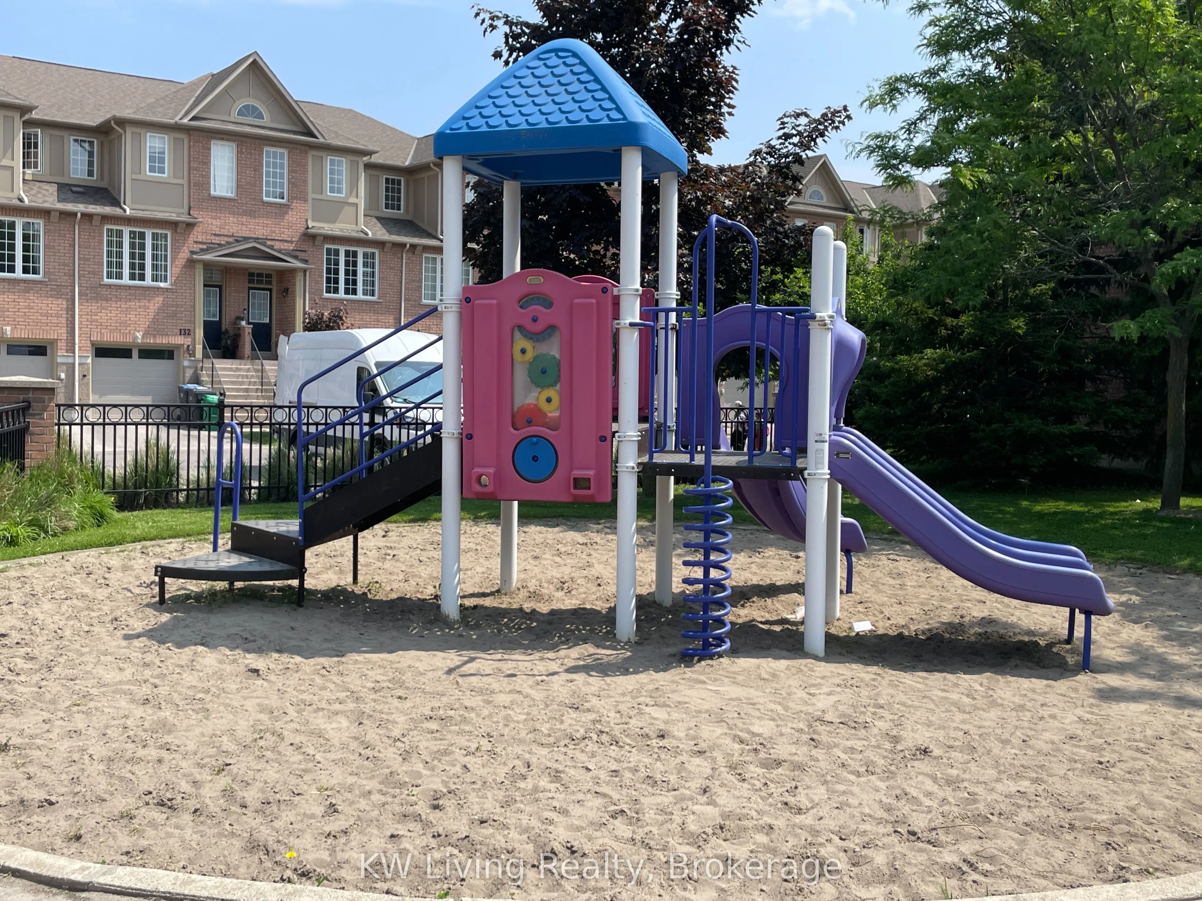 5055 Heatherleigh Avenue, #6