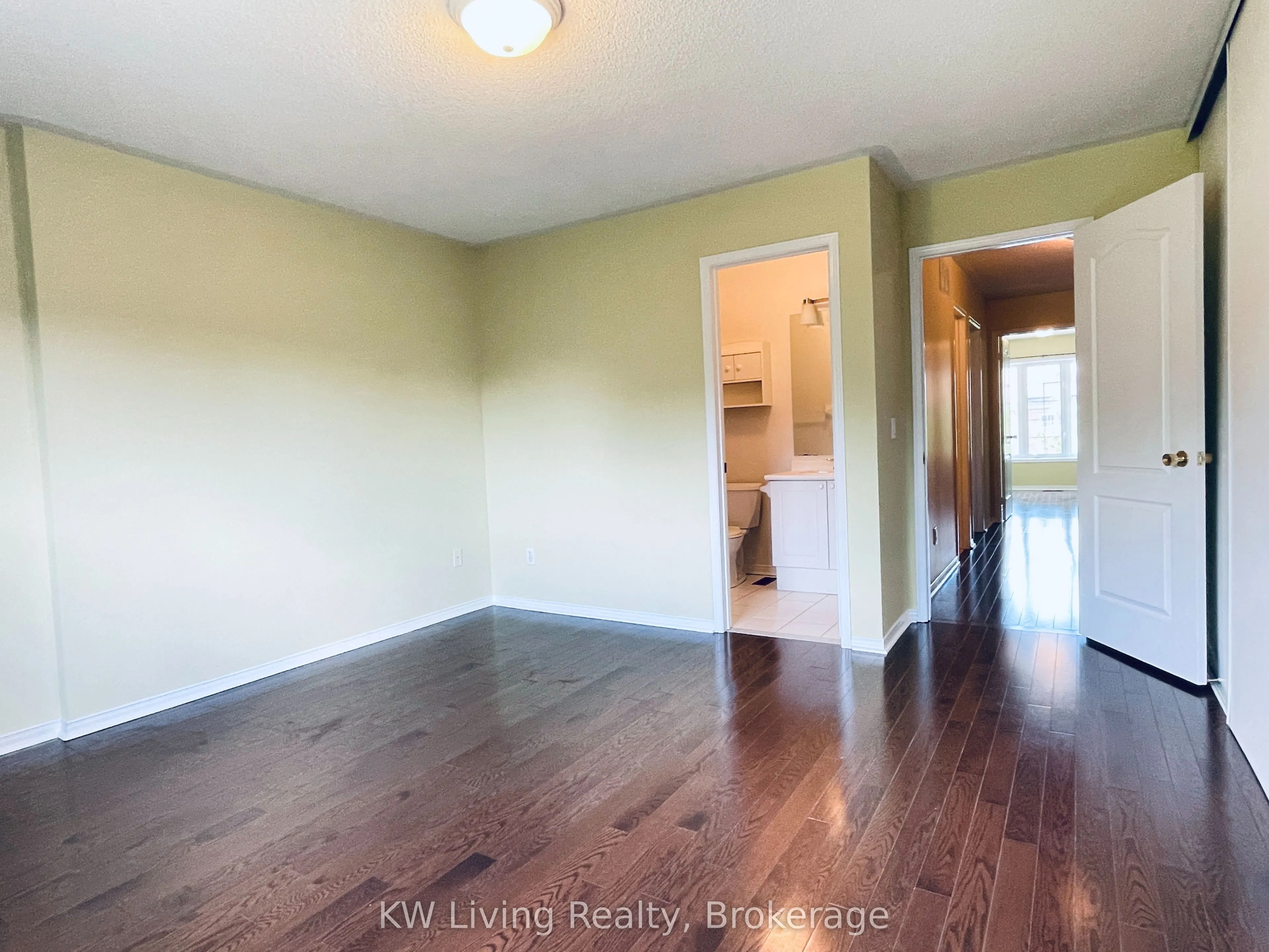 5055 Heatherleigh Avenue, #6