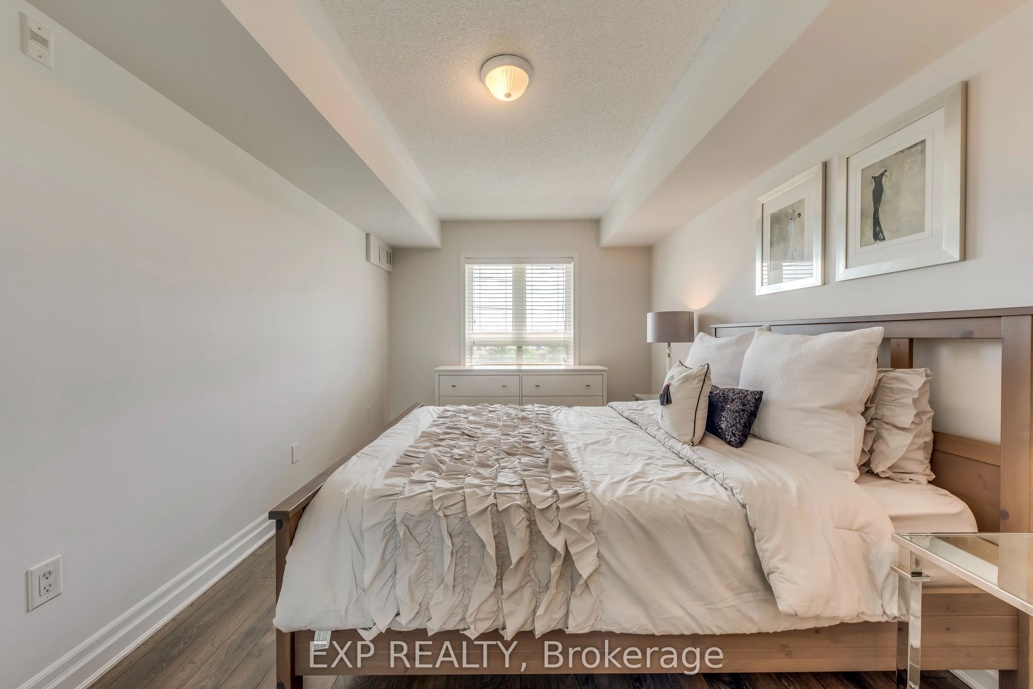 1005 Nadalin Heights, #406