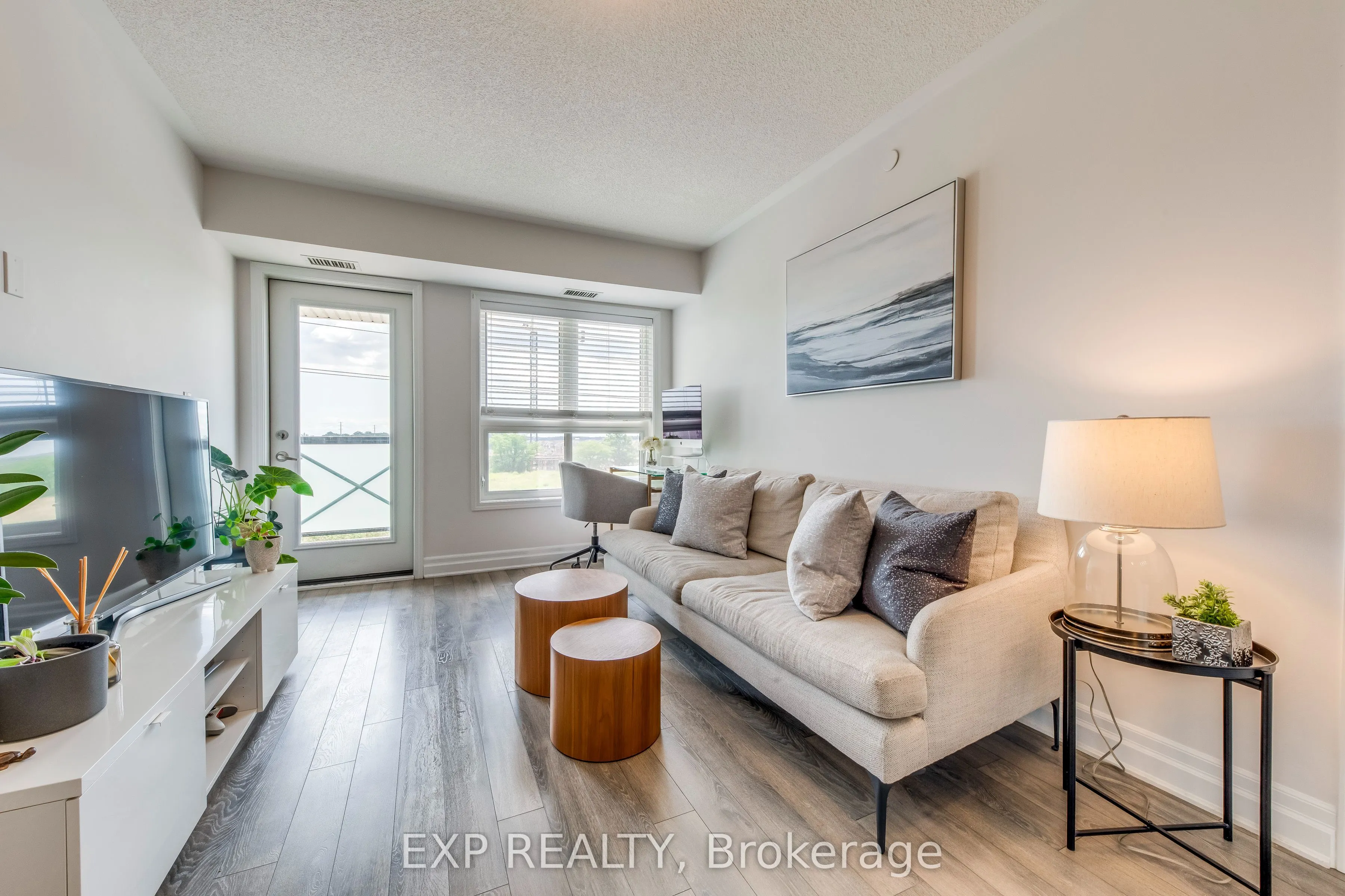 1005 Nadalin Heights, #406