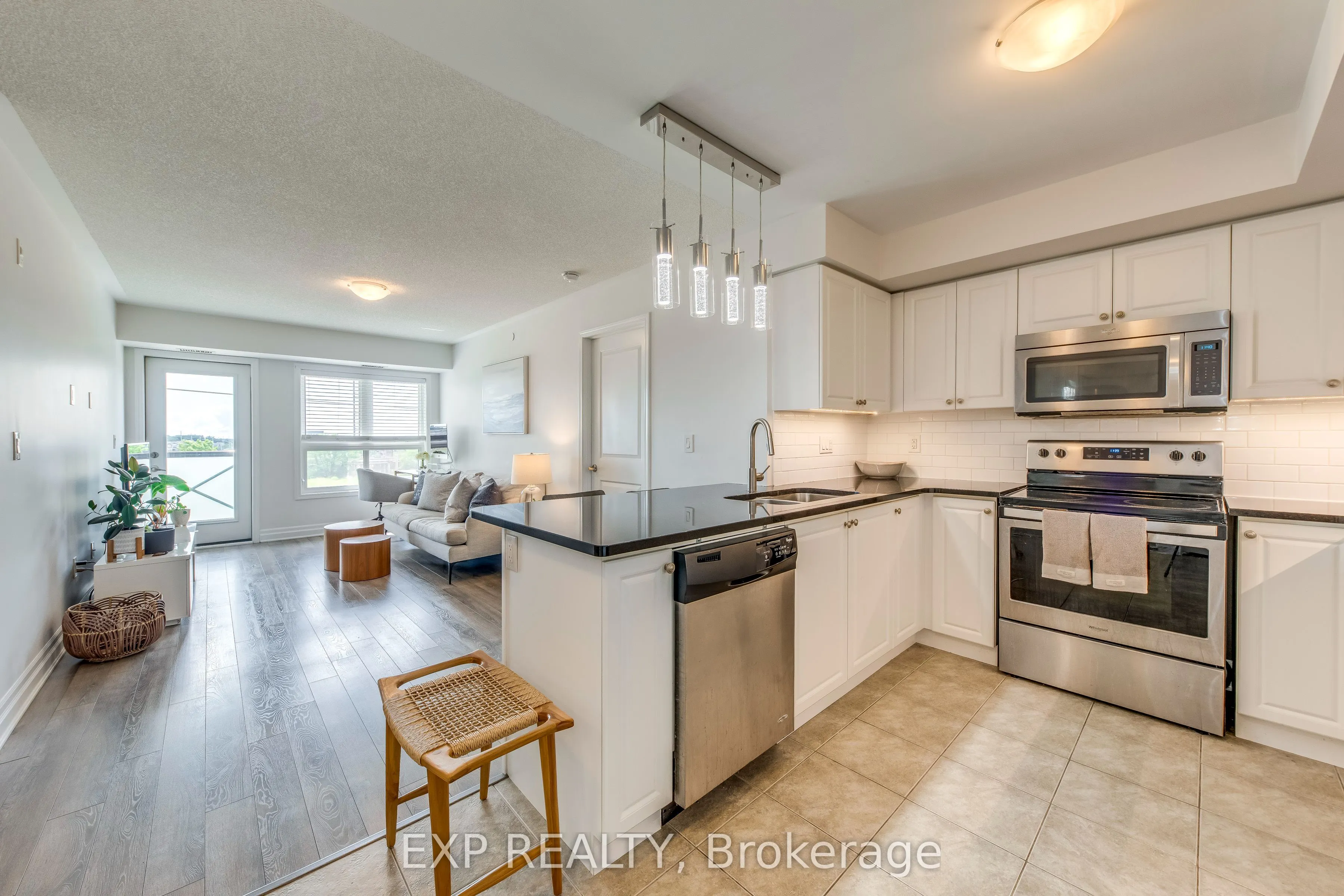 1005 Nadalin Heights, #406