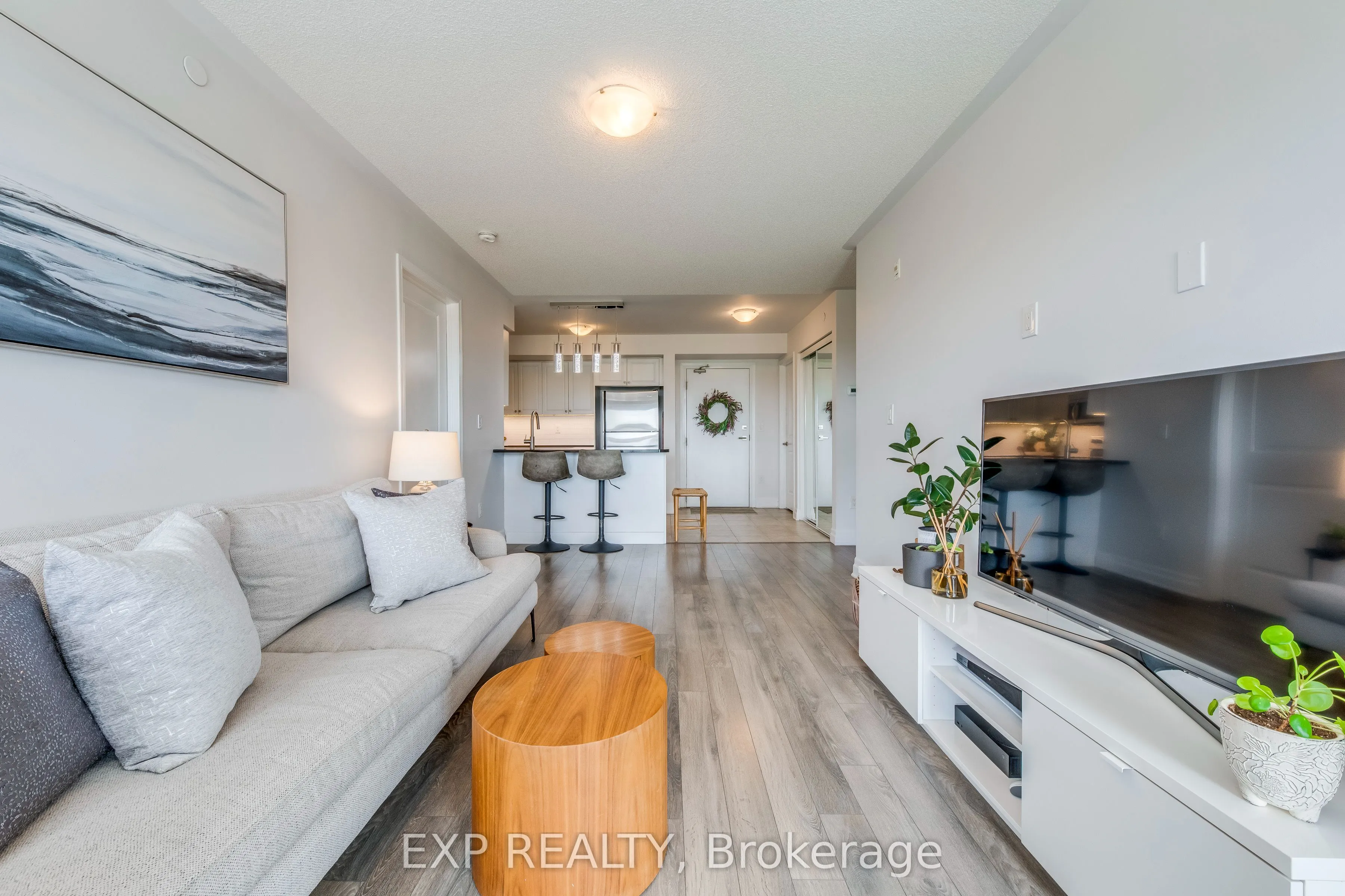 1005 Nadalin Heights, #406