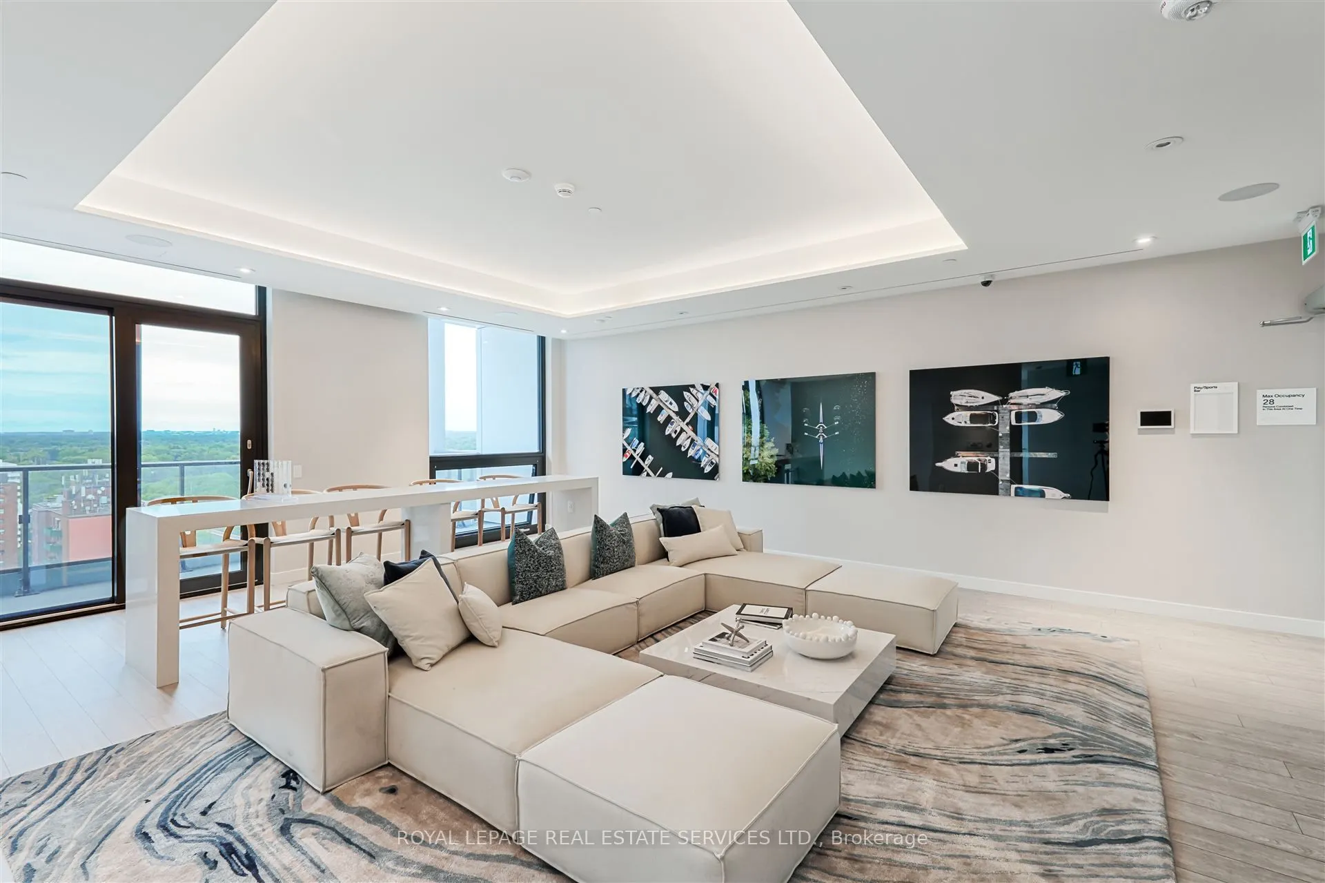 28 Ann Street, #417