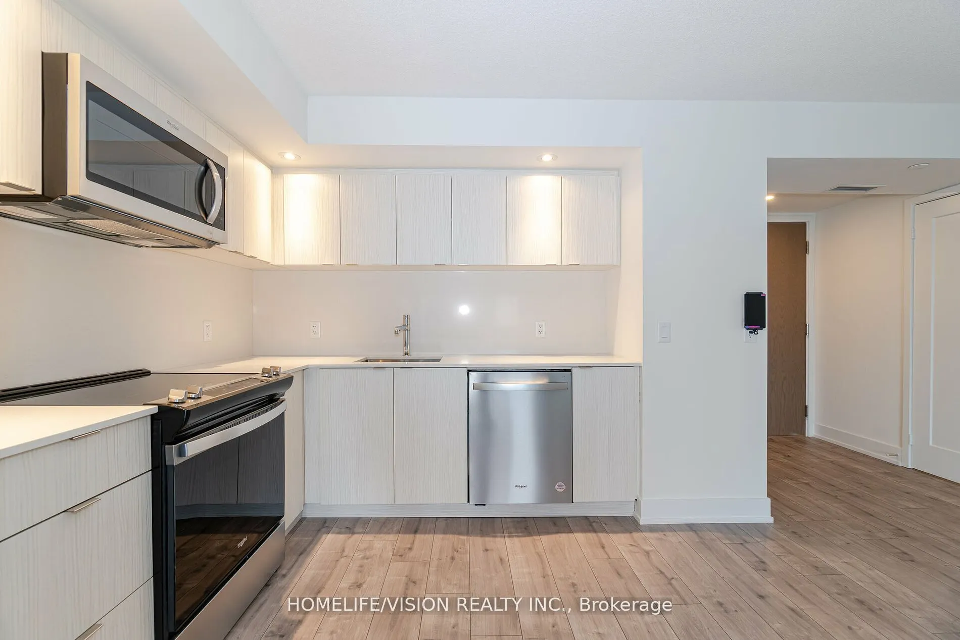 10 Eva Road, #403