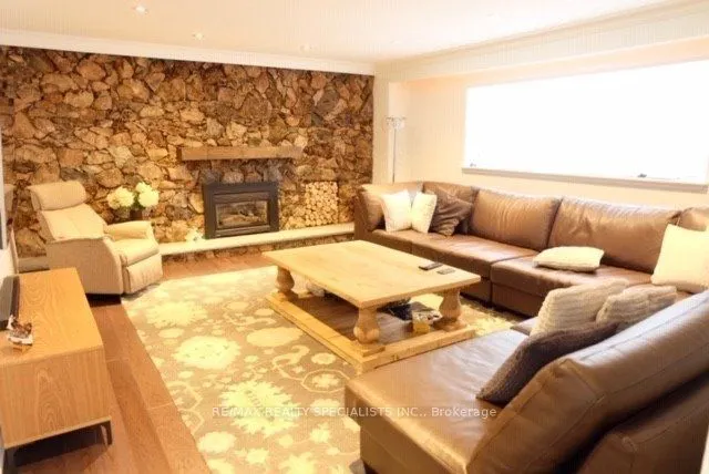 2205 Castlestone Court