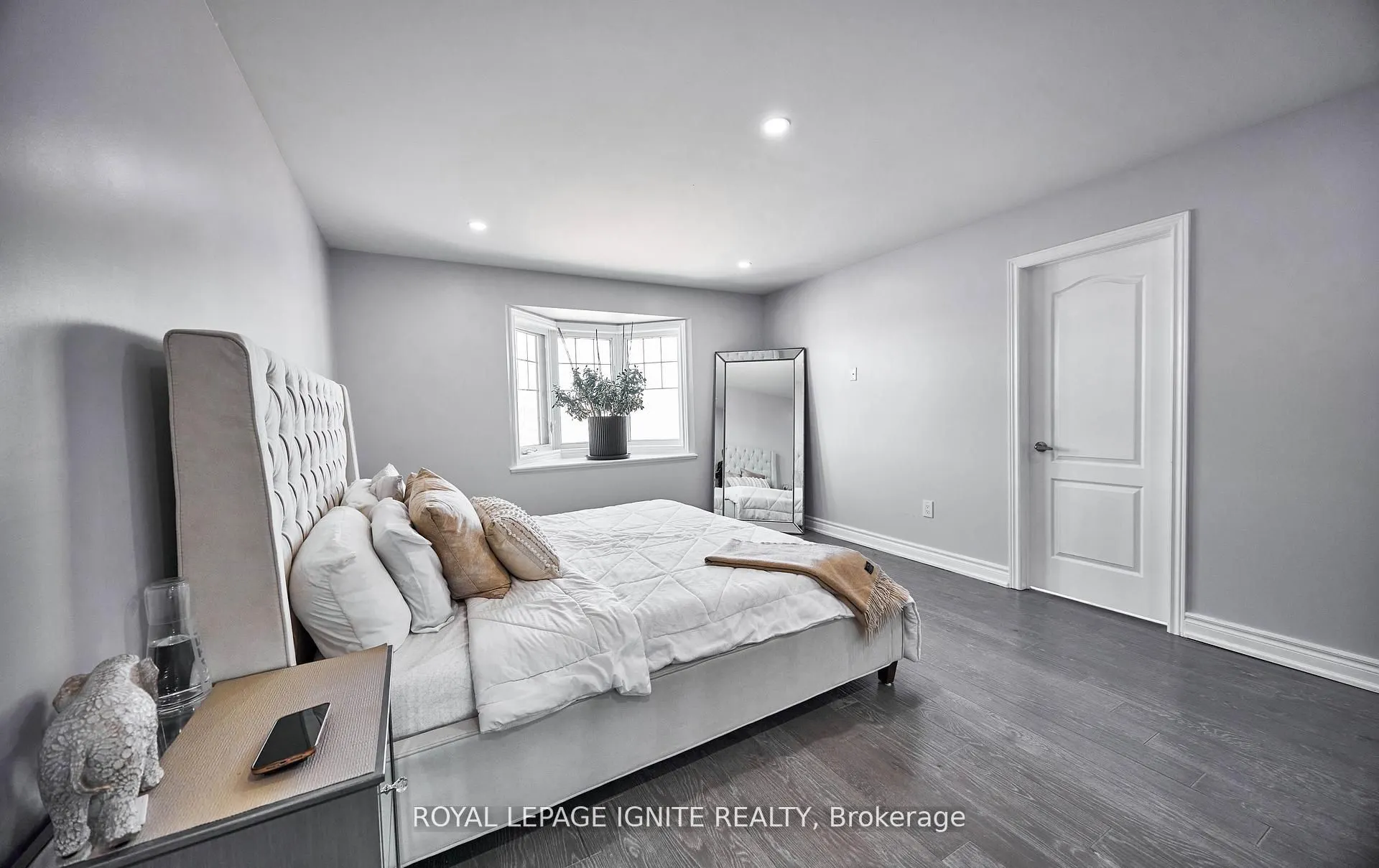 80 Davenfield Circle