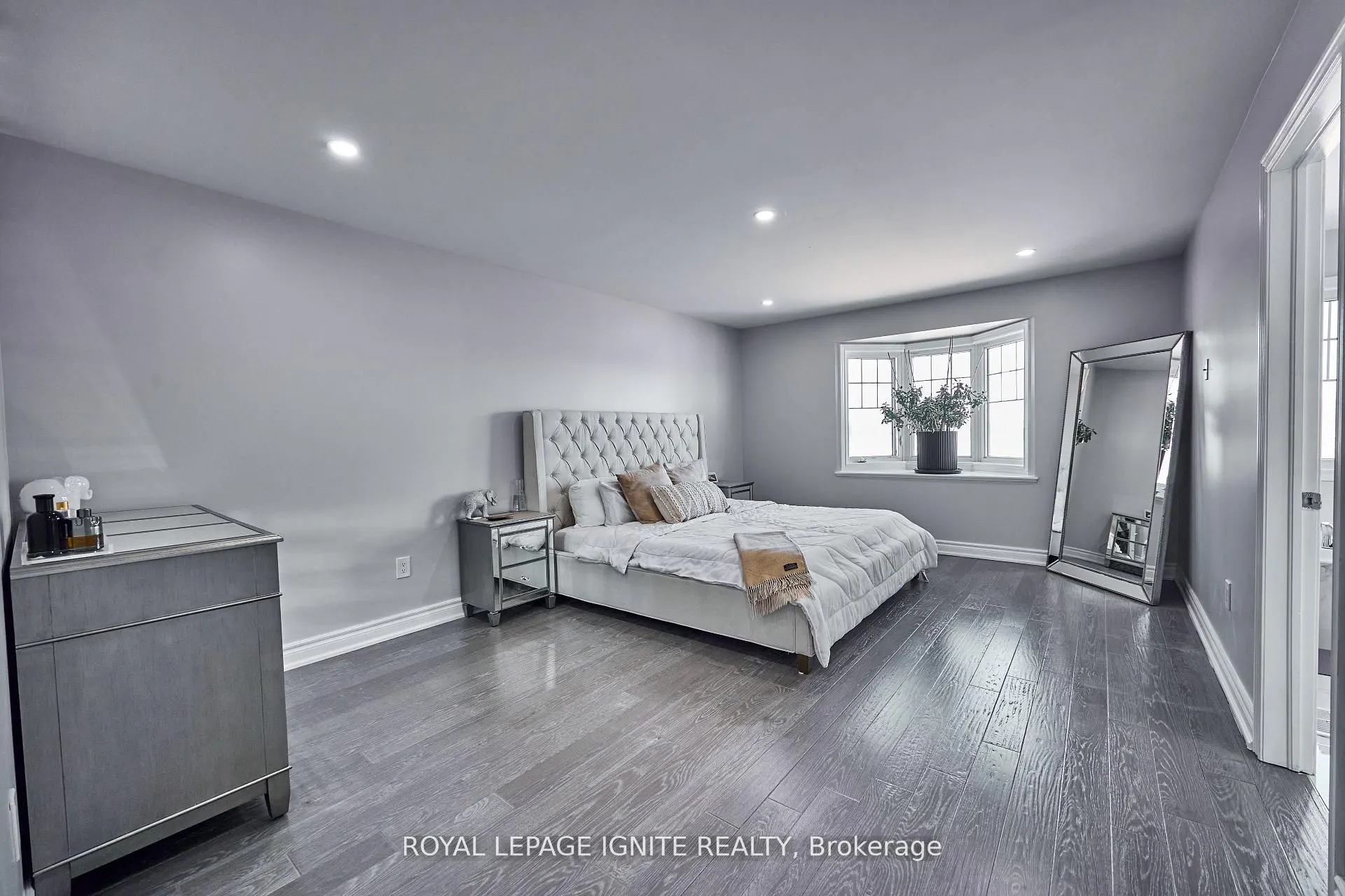 80 Davenfield Circle
