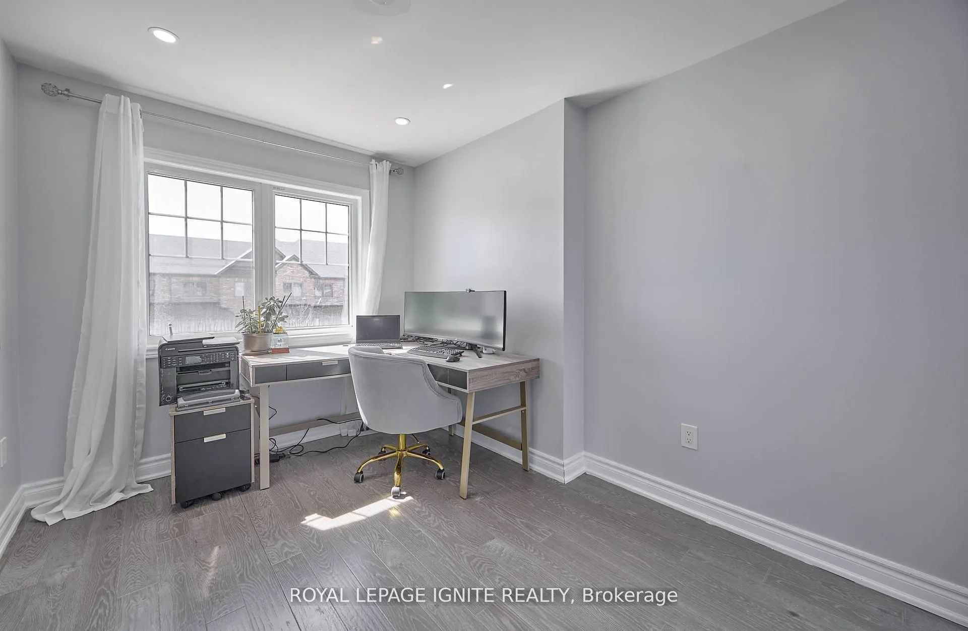 80 Davenfield Circle