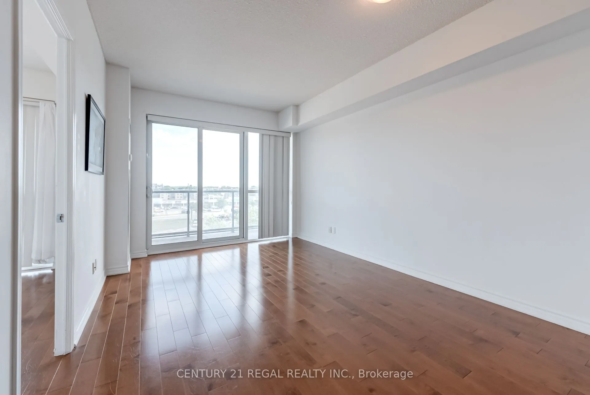 15 James Finlay Way, #710