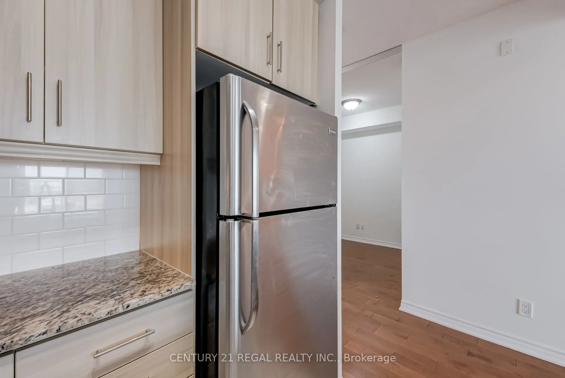 15 James Finlay Way, #710