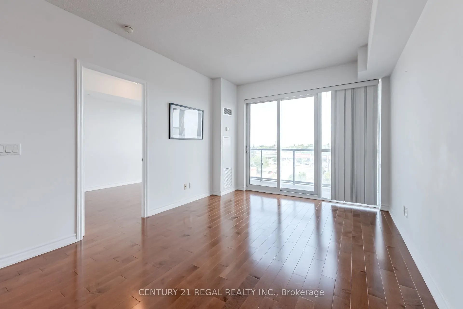 15 James Finlay Way, #710