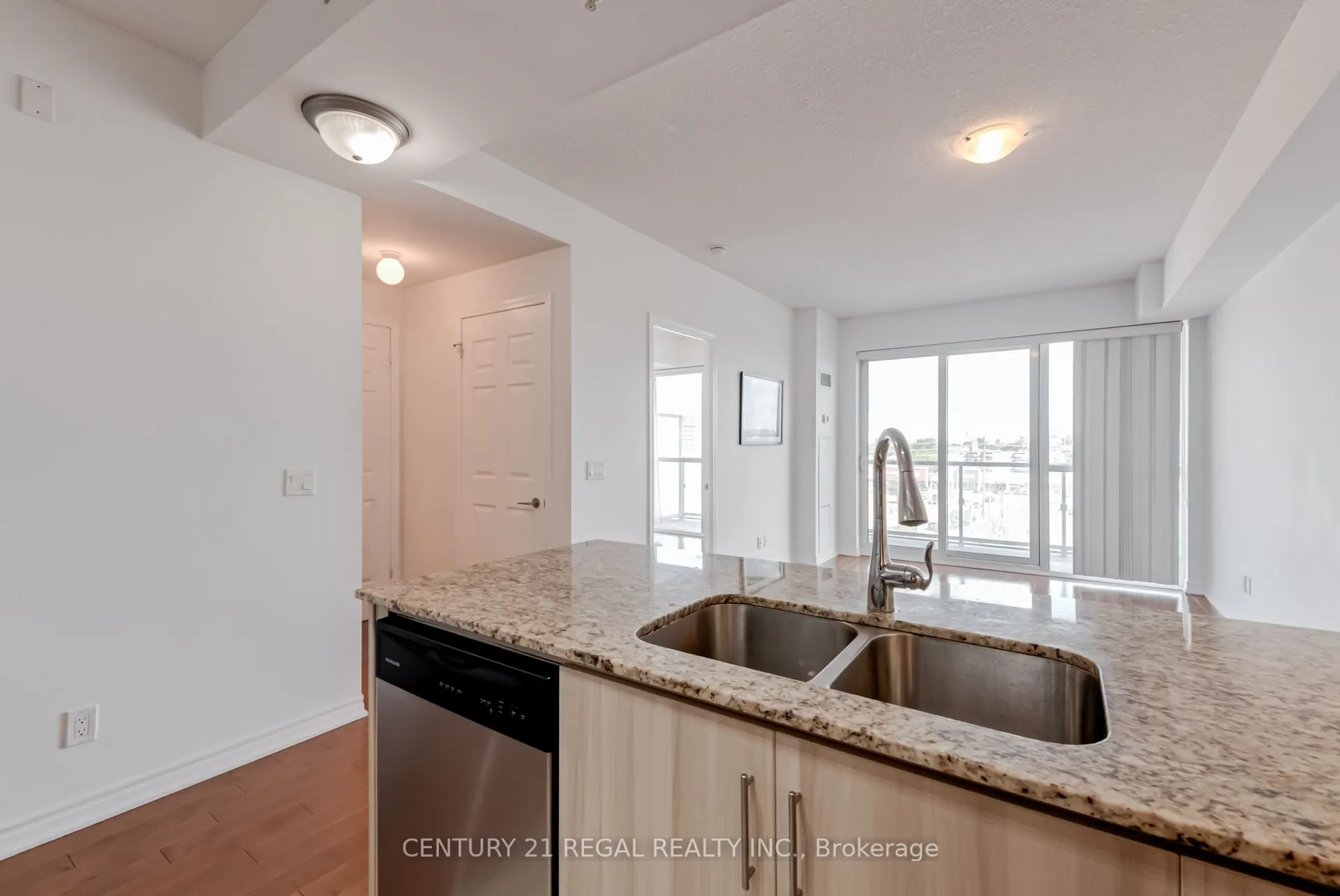 15 James Finlay Way, #710