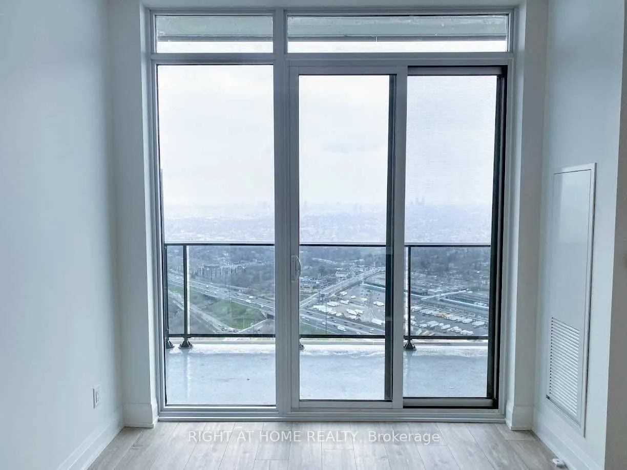 70 Annie Craig Drive, #5208