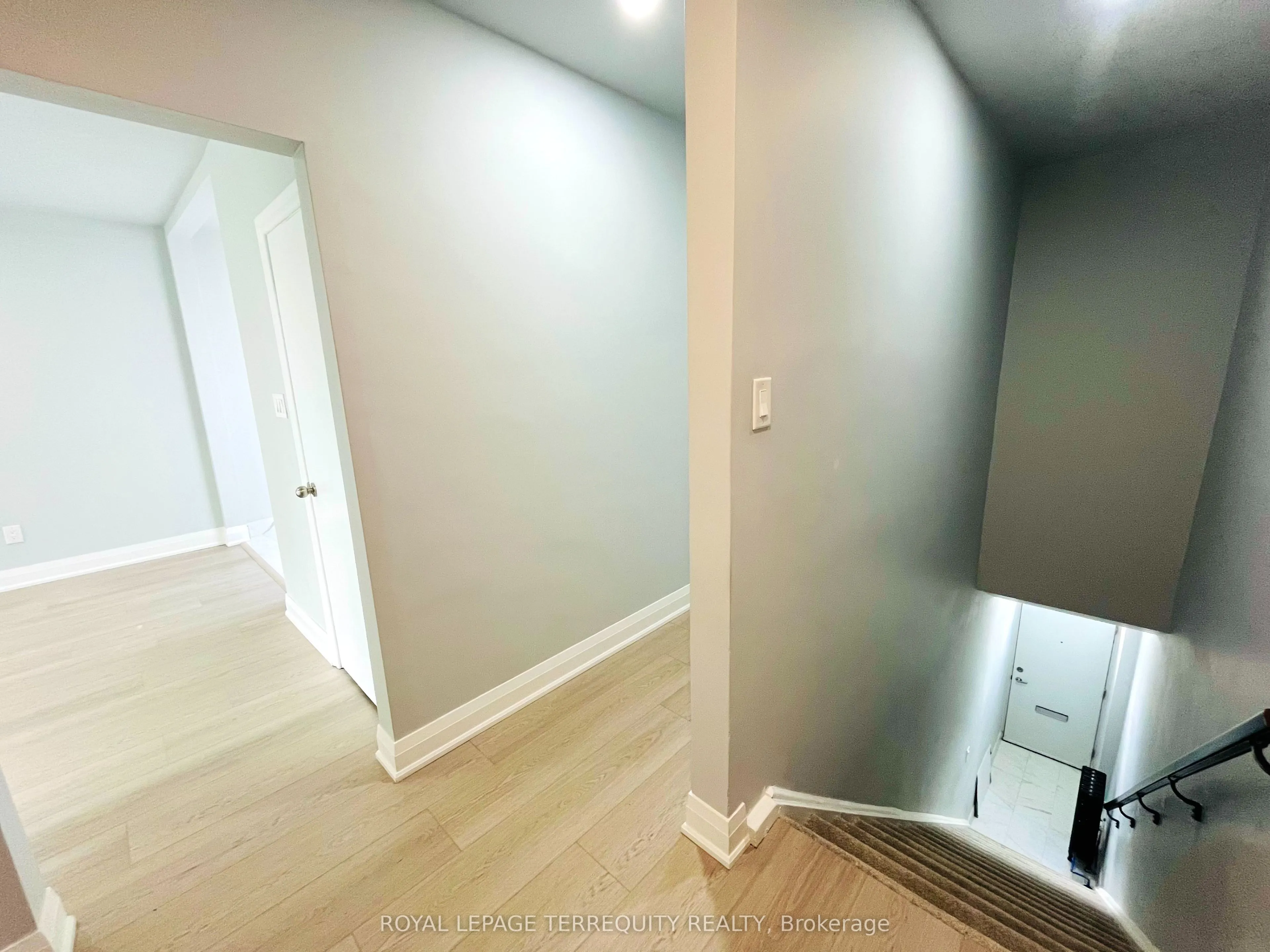 3371 Bloor Street W, #A