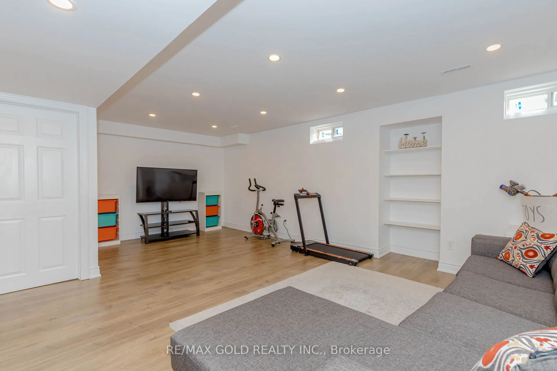 1344 ROSE Way