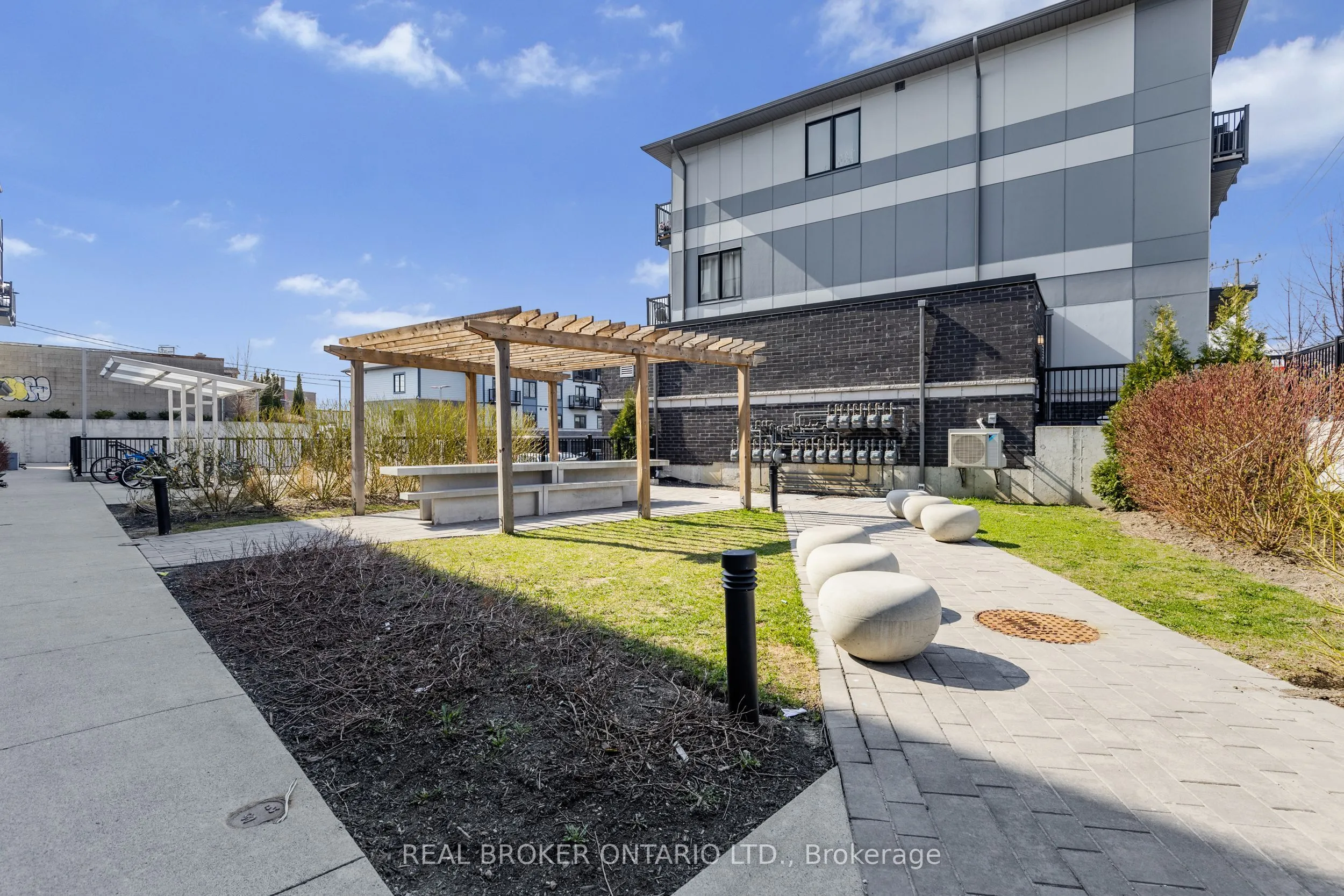 630 Rogers Road, #21