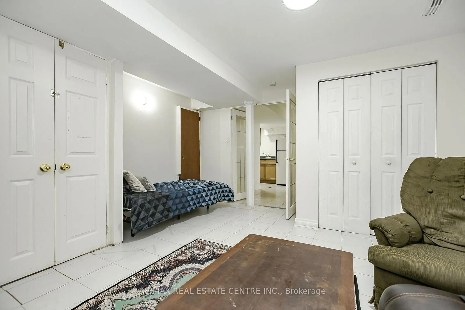 148 Sunforest Drive