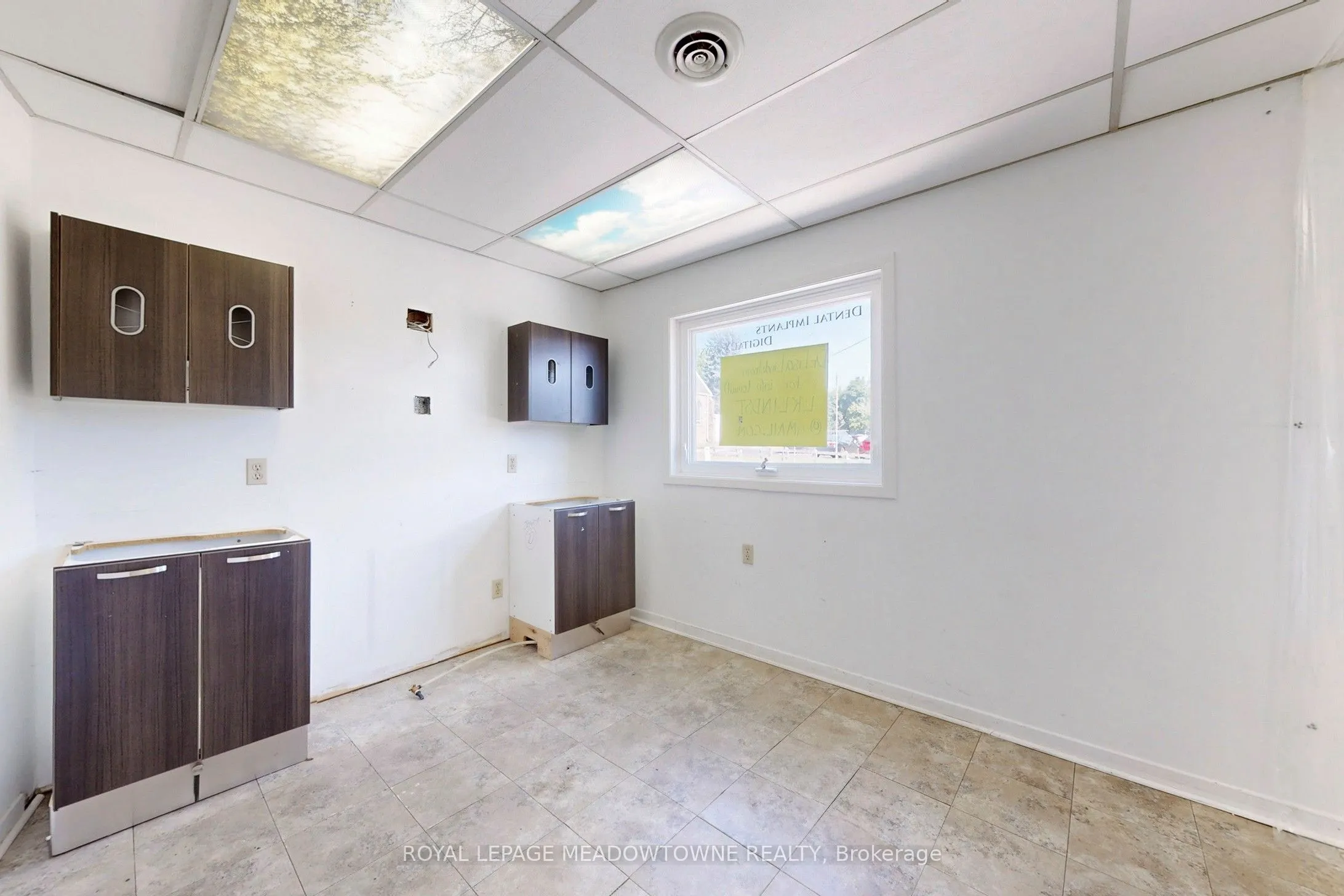 24 Guelph Street, #2